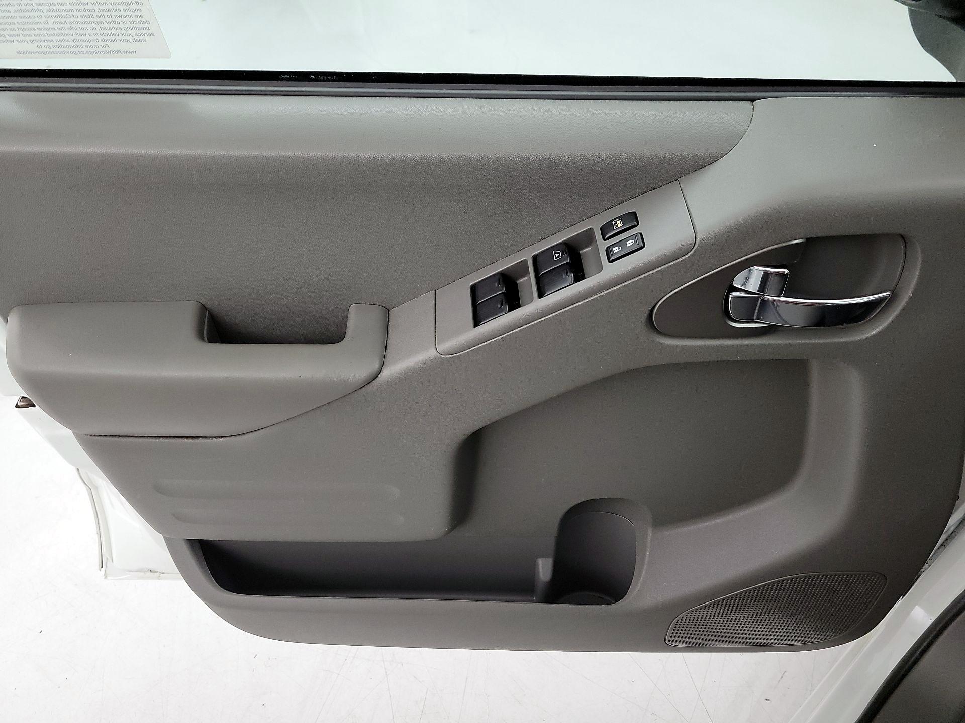 Thumbnail: 2019 Nissan Frontier - 12