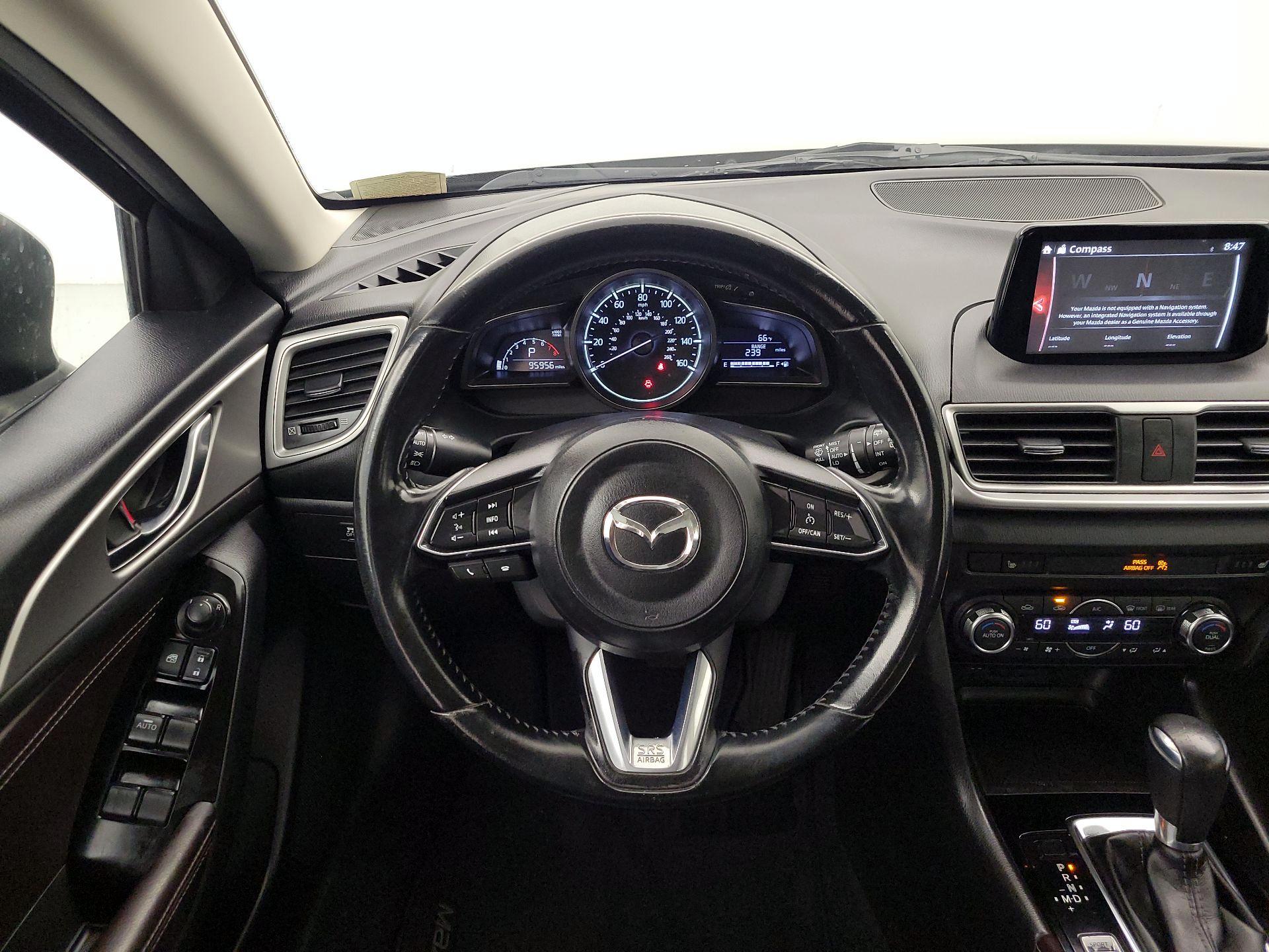 Thumbnail: 2017 Mazda Mazda3 - 10