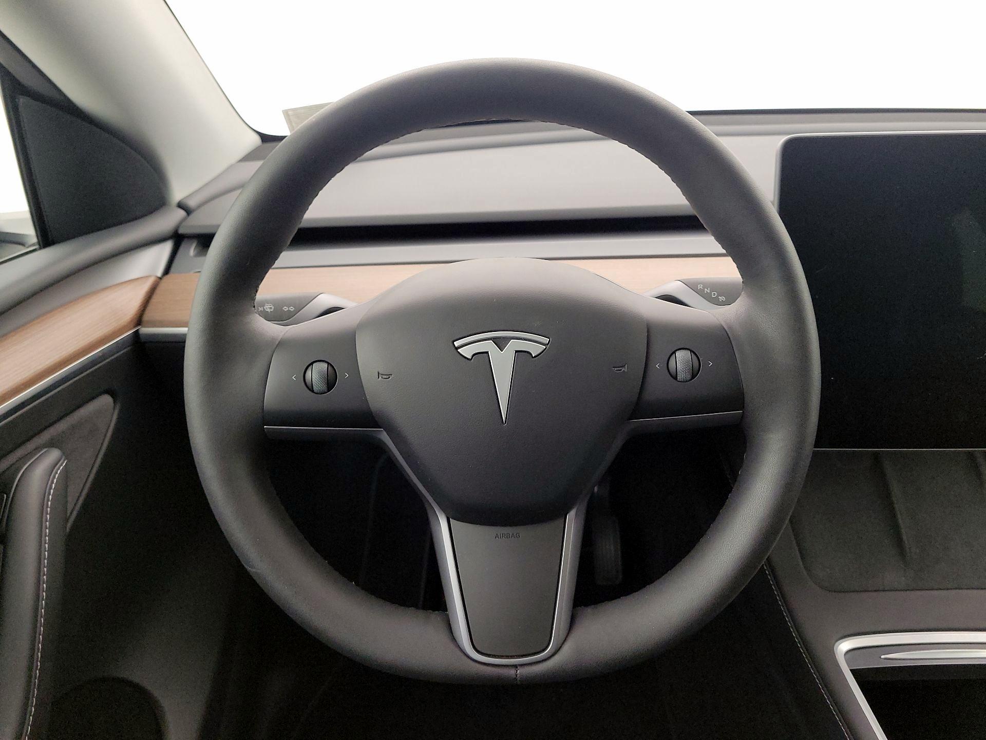 Thumbnail: 2024 Tesla Model Y - 10