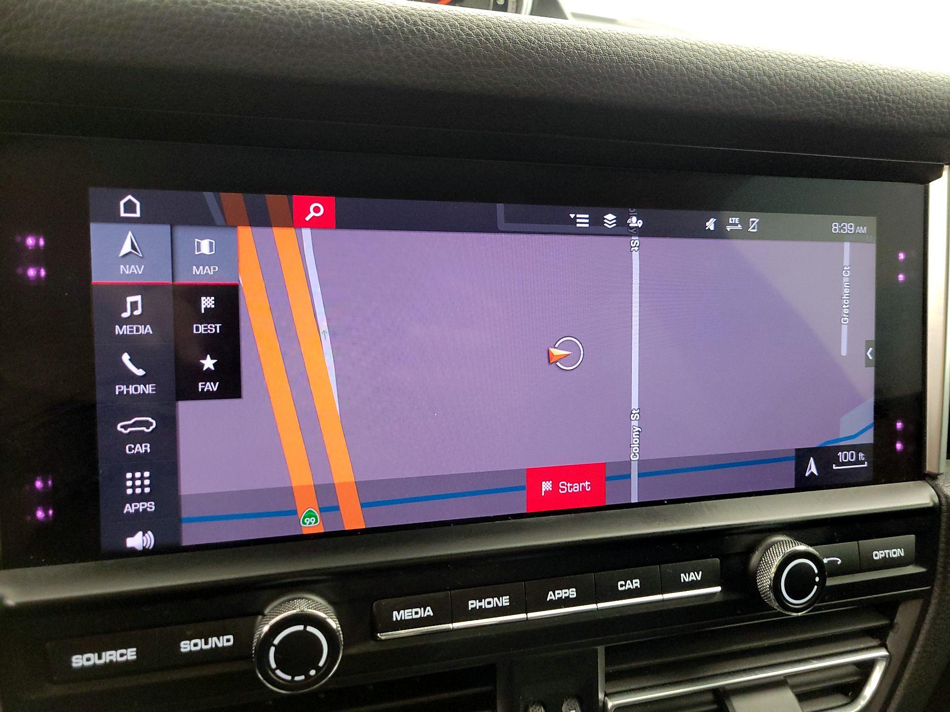 Thumbnail: 2021 Porsche Macan - 14