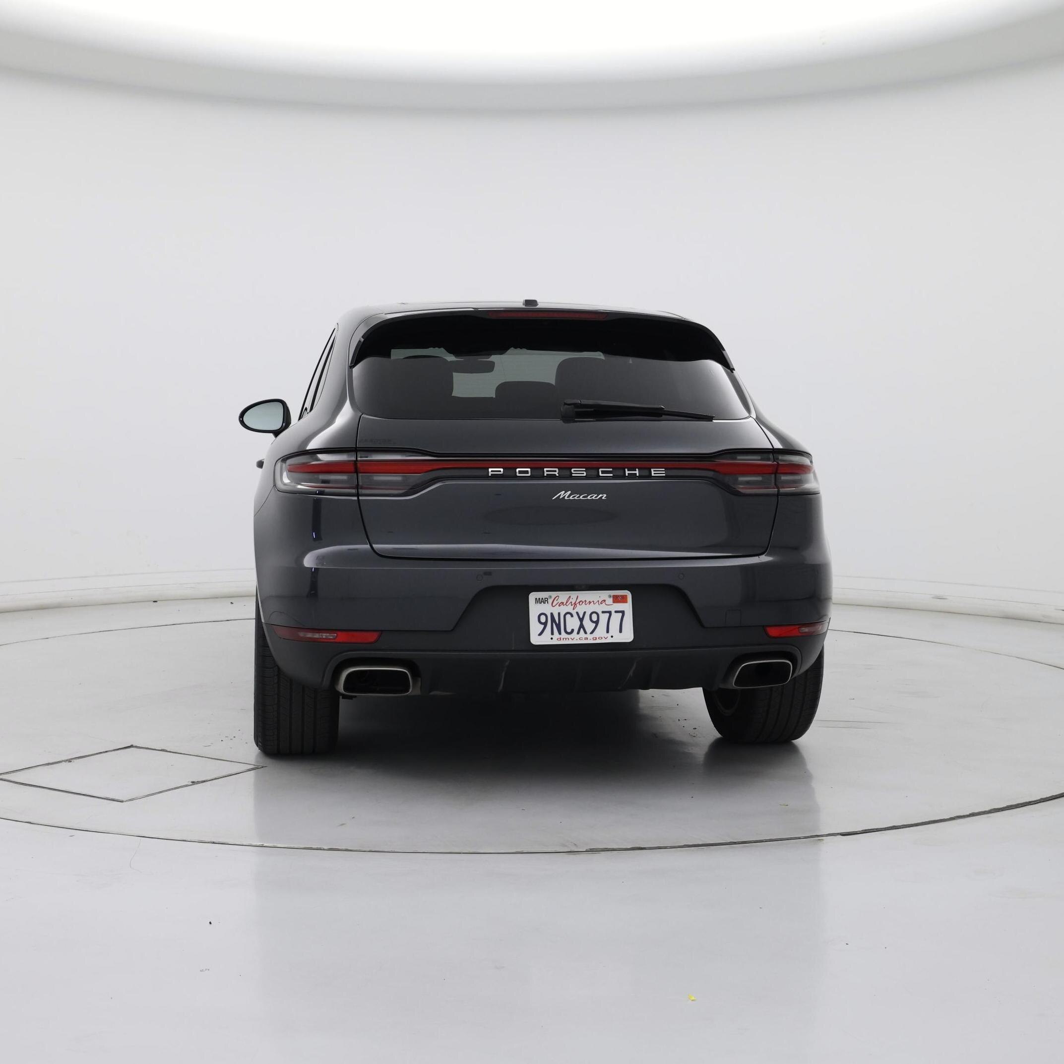 Thumbnail: 2021 Porsche Macan - 6