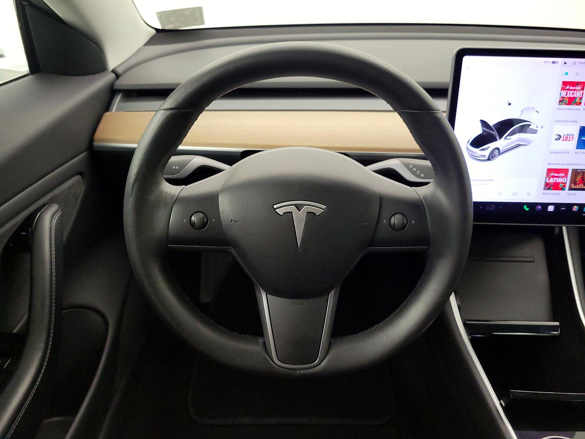 Thumbnail: 2019 Tesla Model 3 - 10