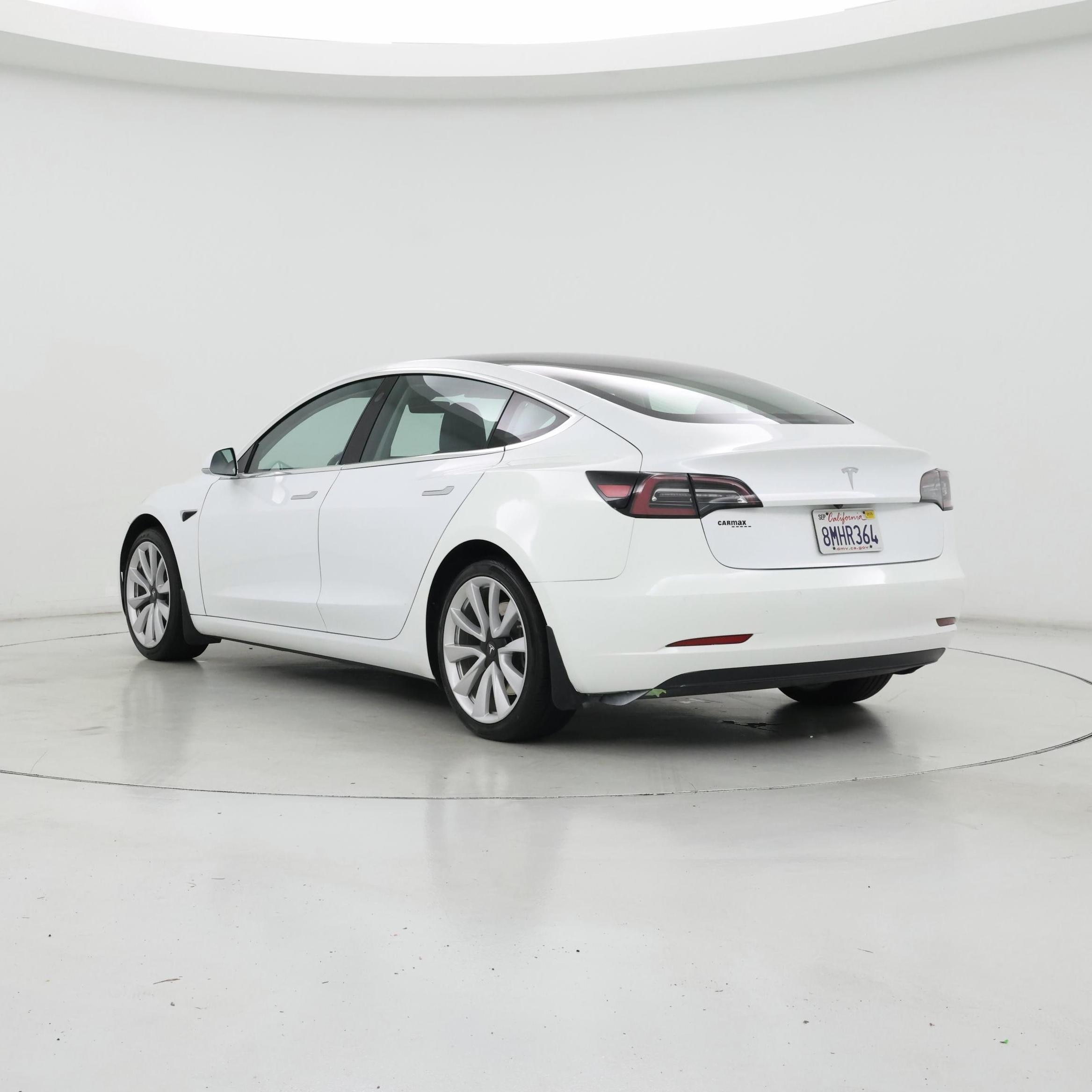 Thumbnail: 2019 Tesla Model 3 - 2