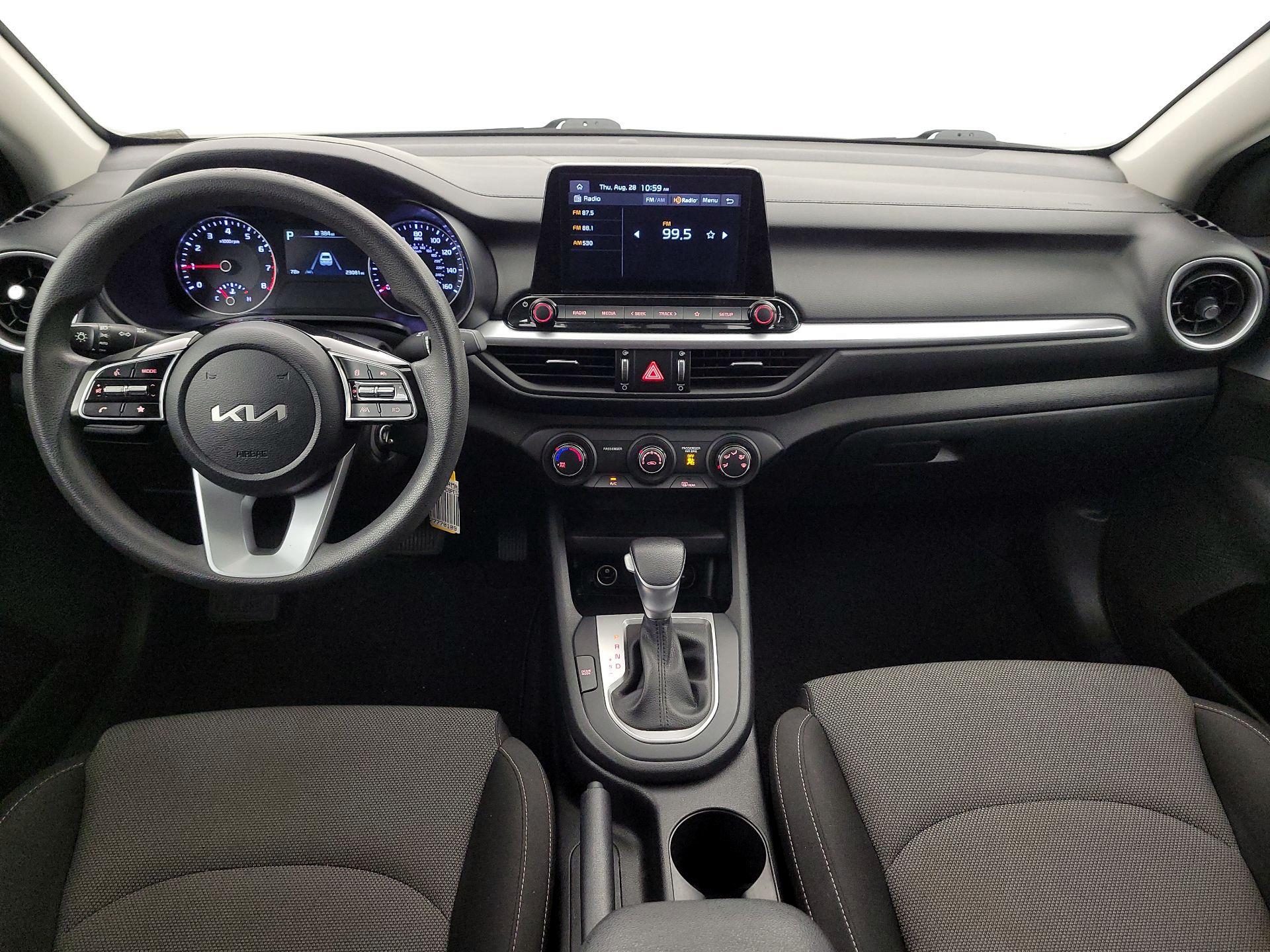 Thumbnail: 2023 Kia Forte - 9