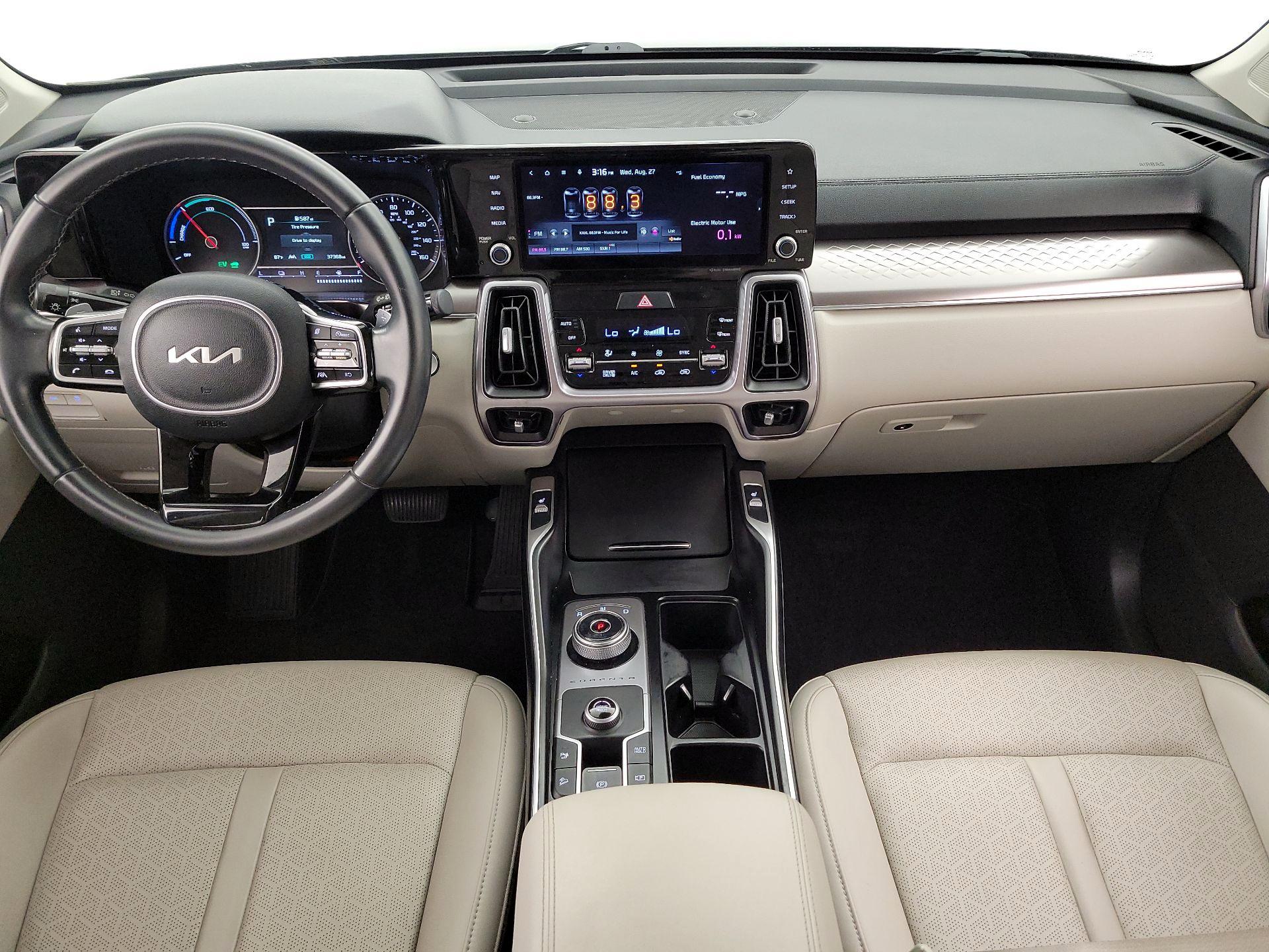 Thumbnail: 2022 Kia Sorento - 9