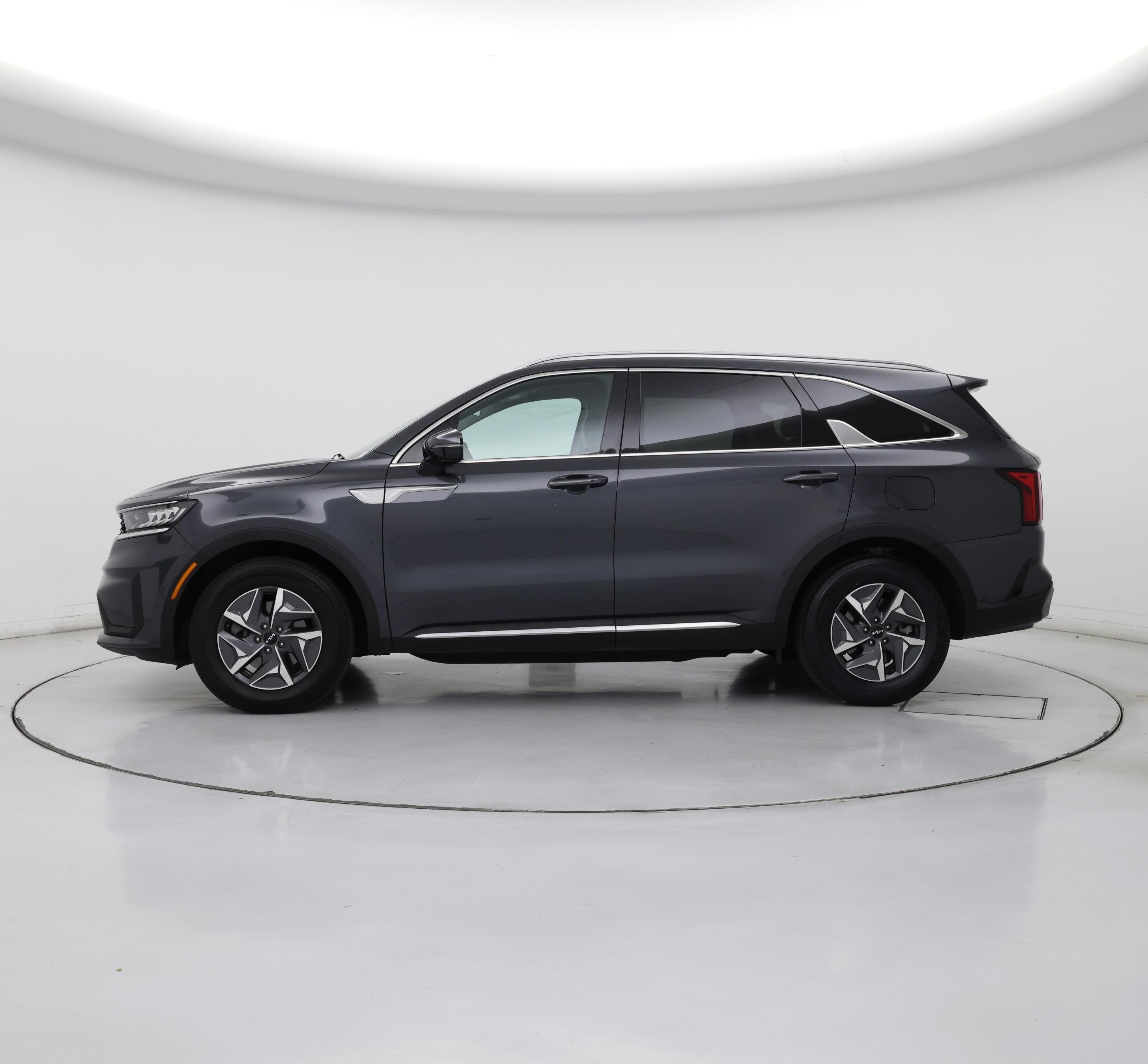 Thumbnail: 2022 Kia Sorento - 3