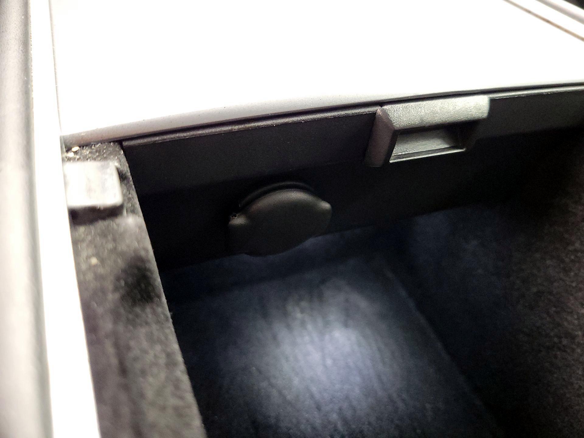 Thumbnail: 2022 Tesla Model Y - 18