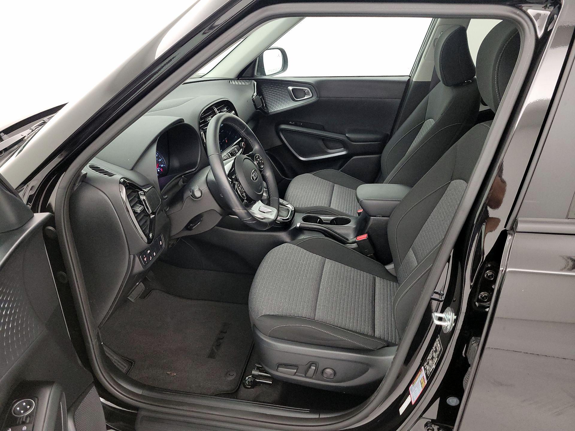 Thumbnail: 2021 Kia Soul - 11