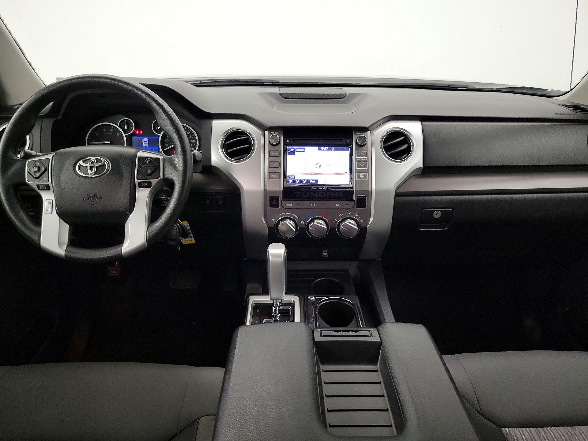 Thumbnail: 2015 Toyota Tundra - 9