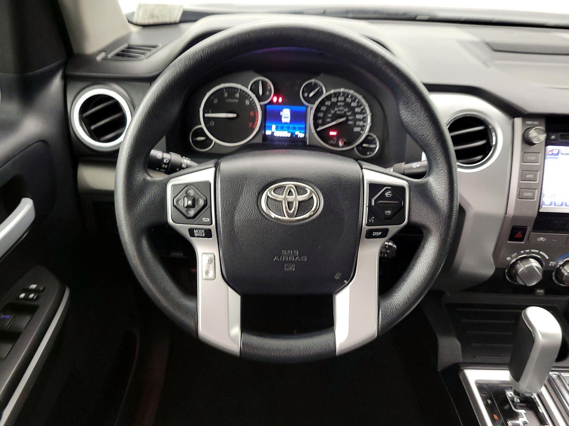 Thumbnail: 2015 Toyota Tundra - 10