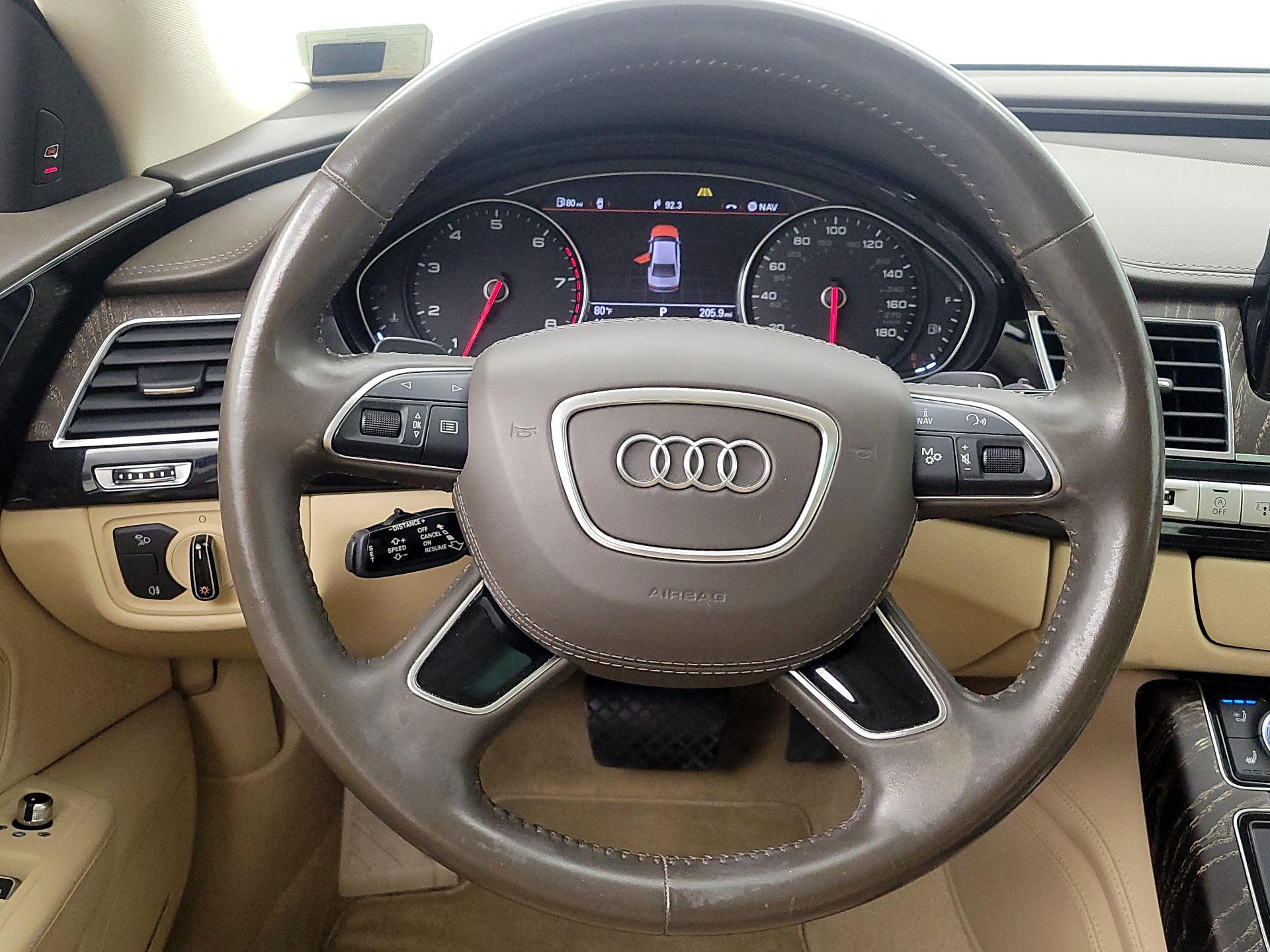 Thumbnail: 2017 Audi A8 - 10