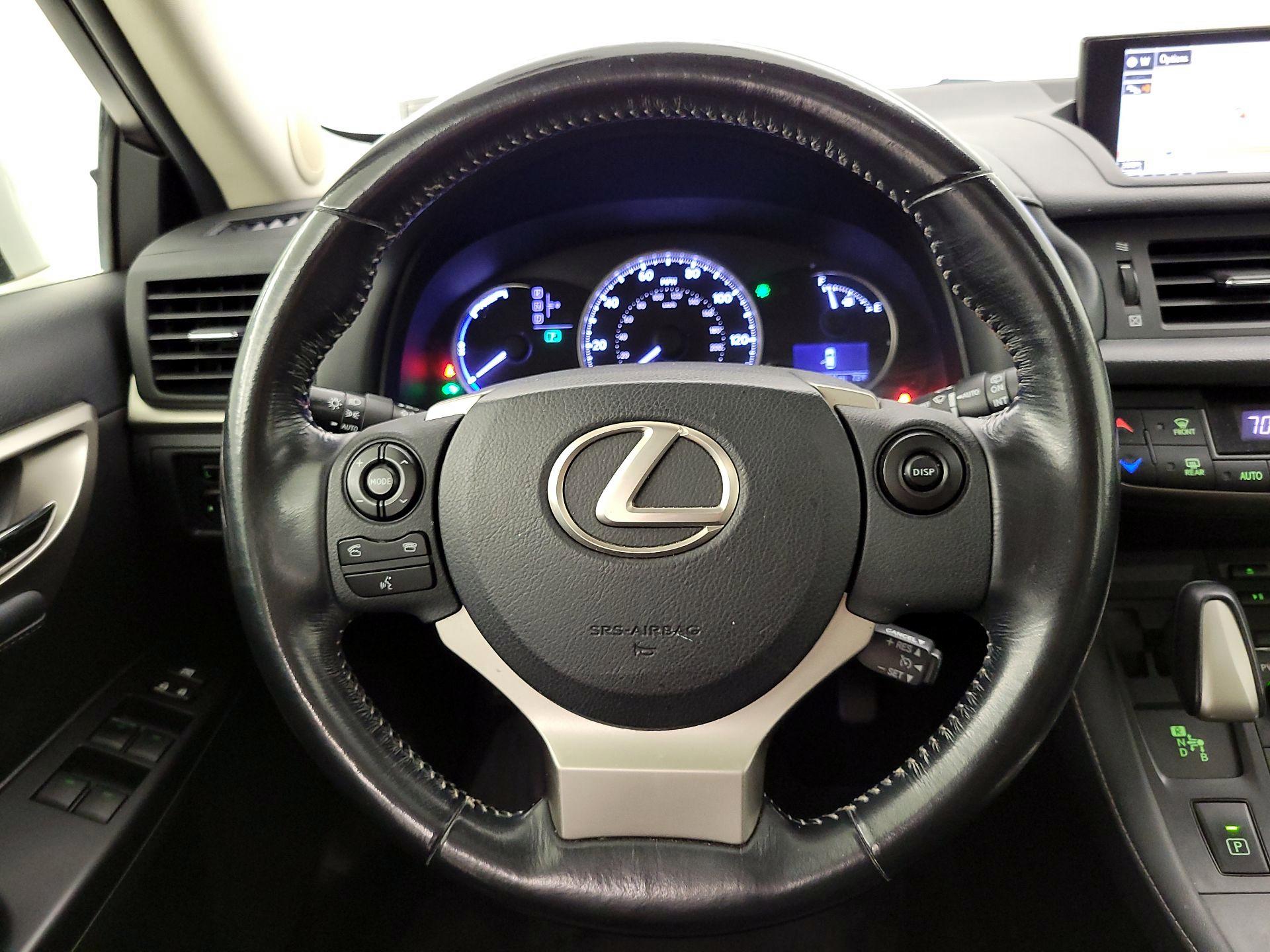 Thumbnail: 2015 Lexus CT - 10