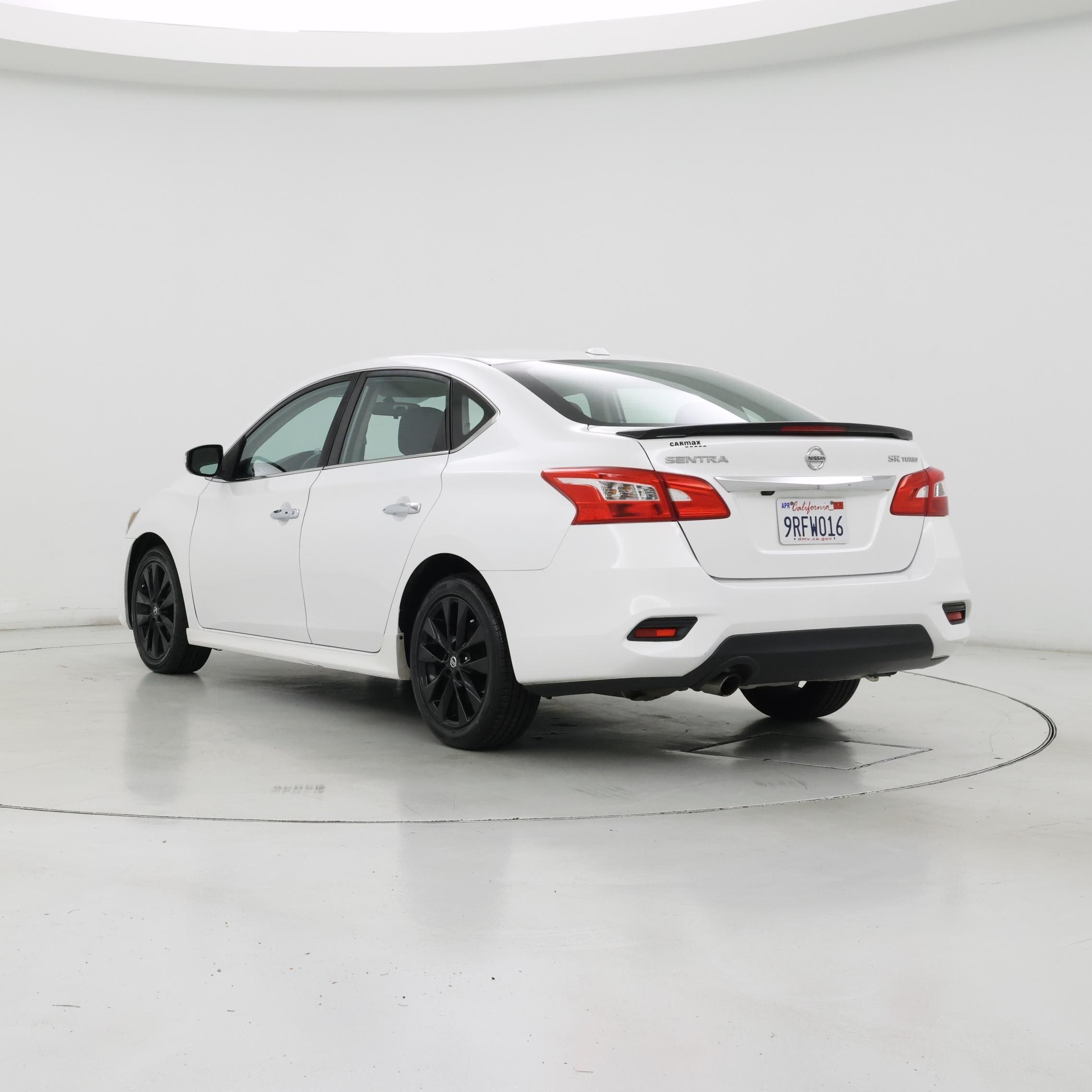 Thumbnail: 2017 Nissan Sentra - 2