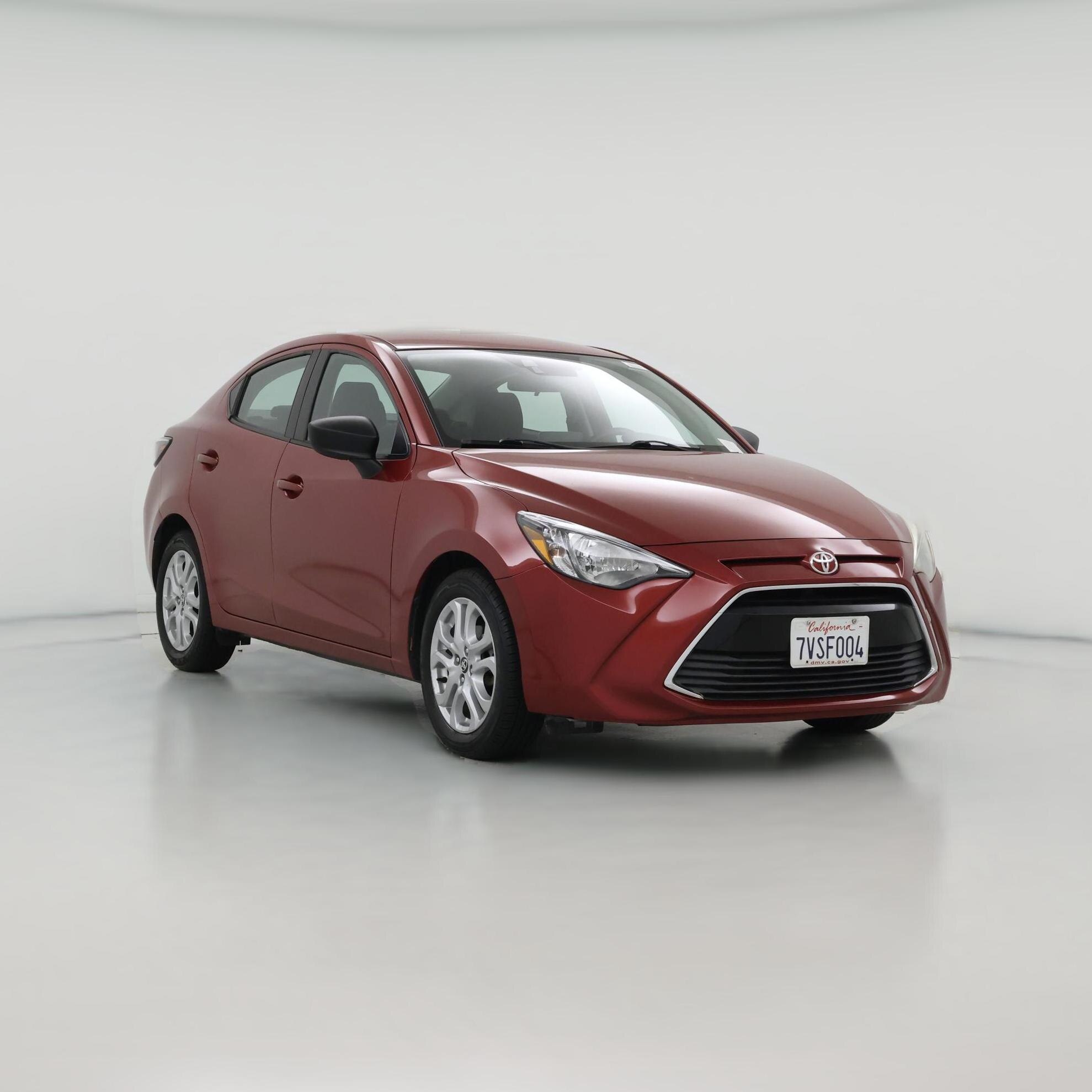 Thumbnail: 2017 Toyota Yaris iA - 1