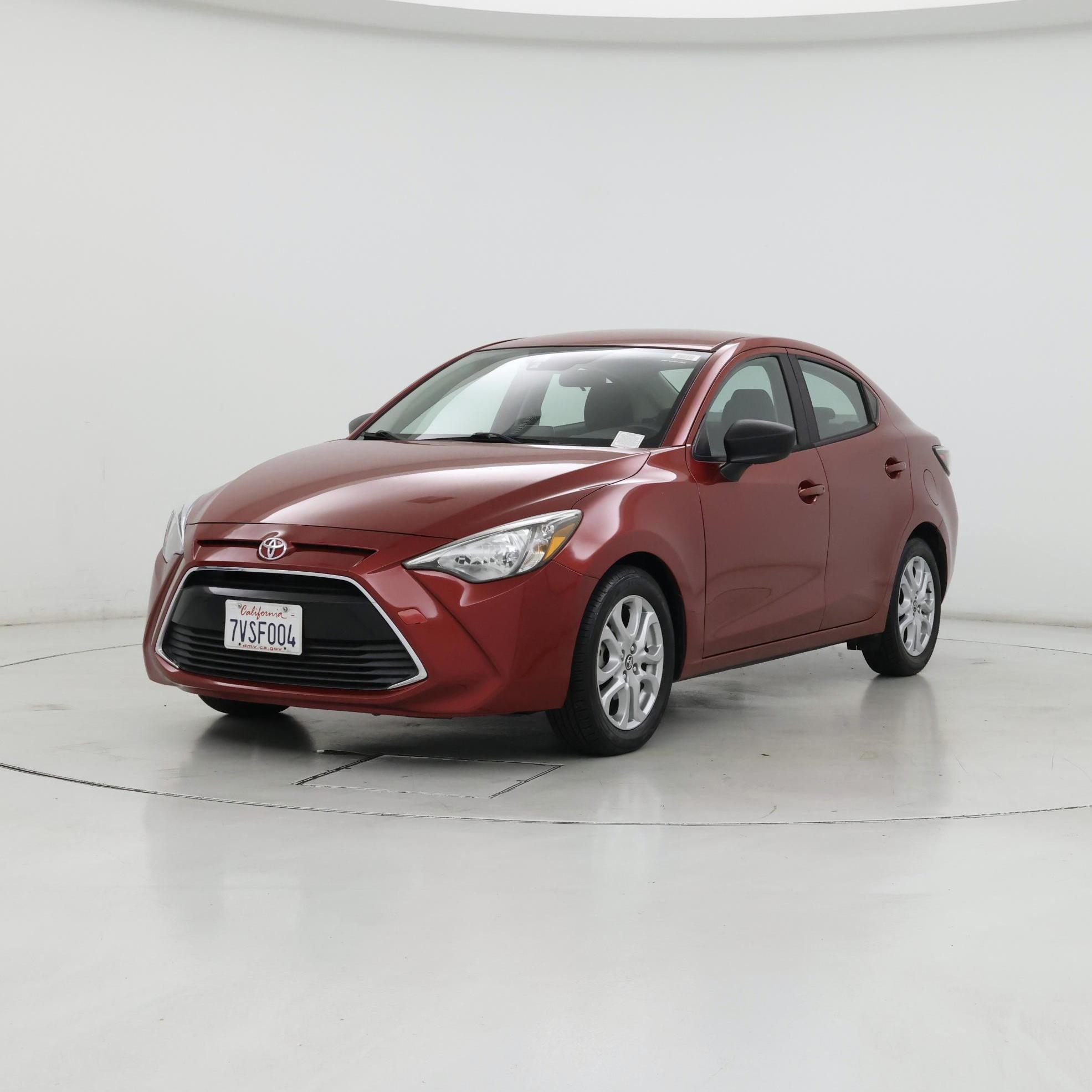 Thumbnail: 2017 Toyota Yaris iA - 4