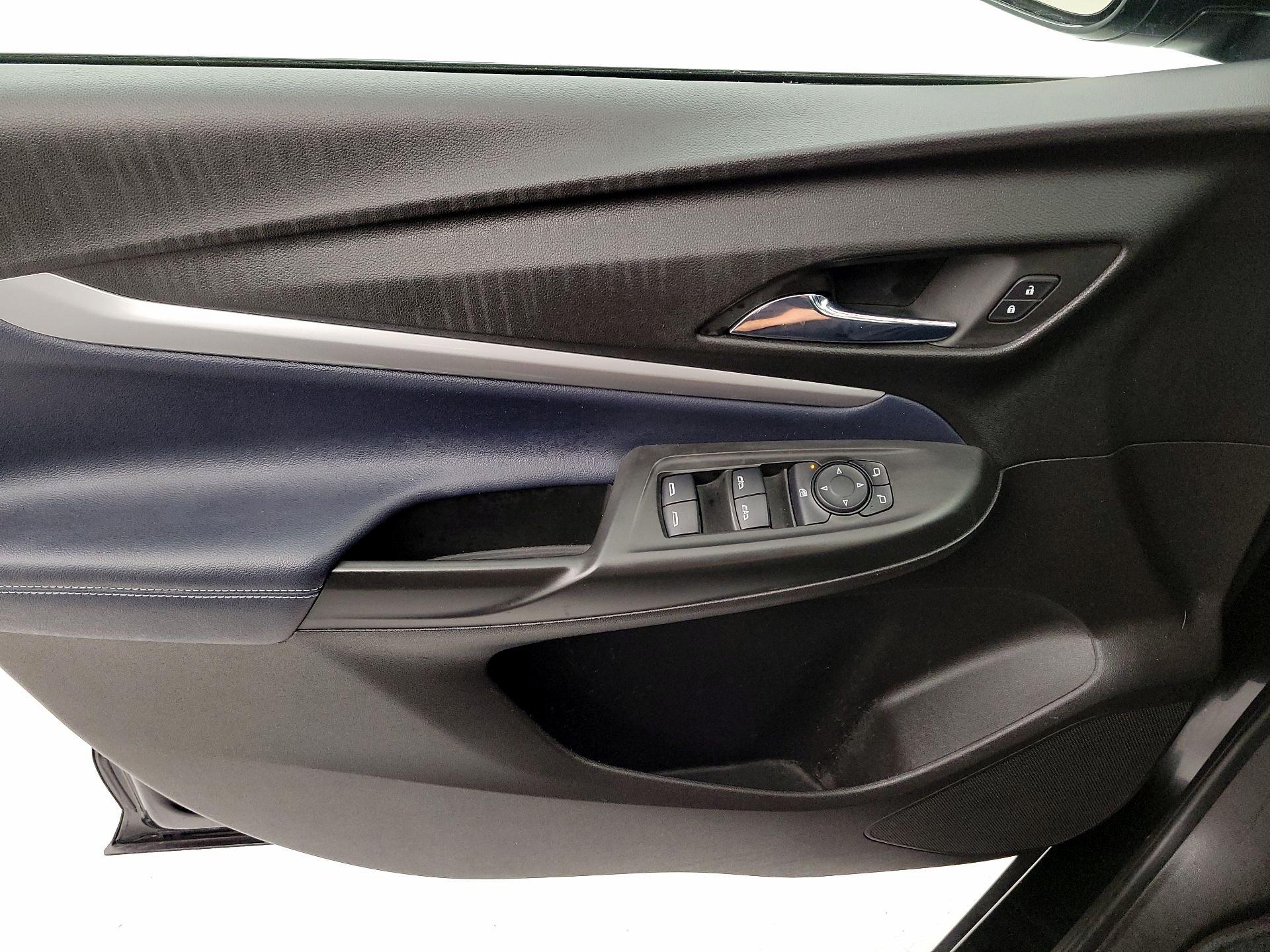 Thumbnail: 2022 Chevrolet Bolt EUV - 12