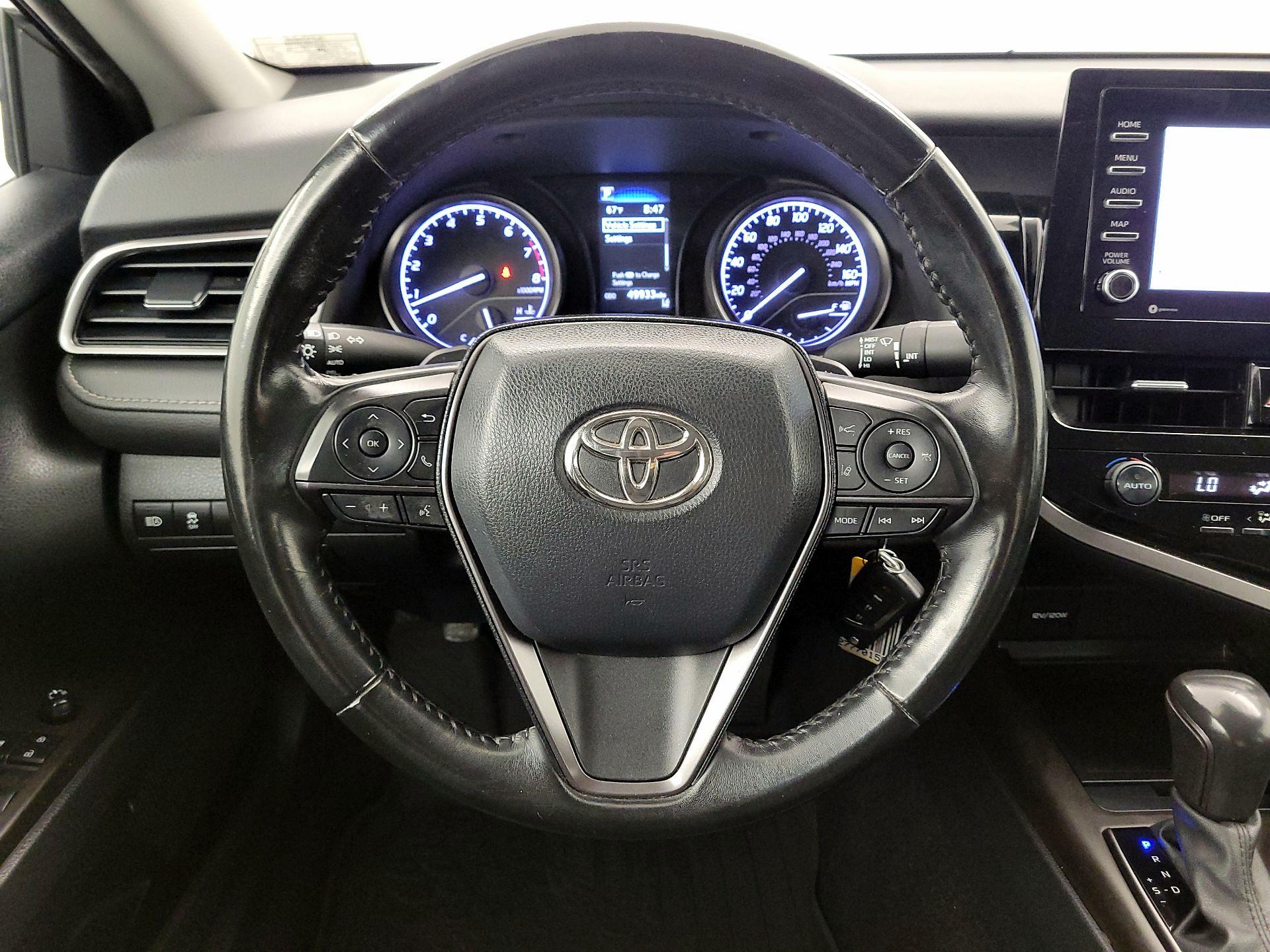 Thumbnail: 2021 Toyota Camry - 10