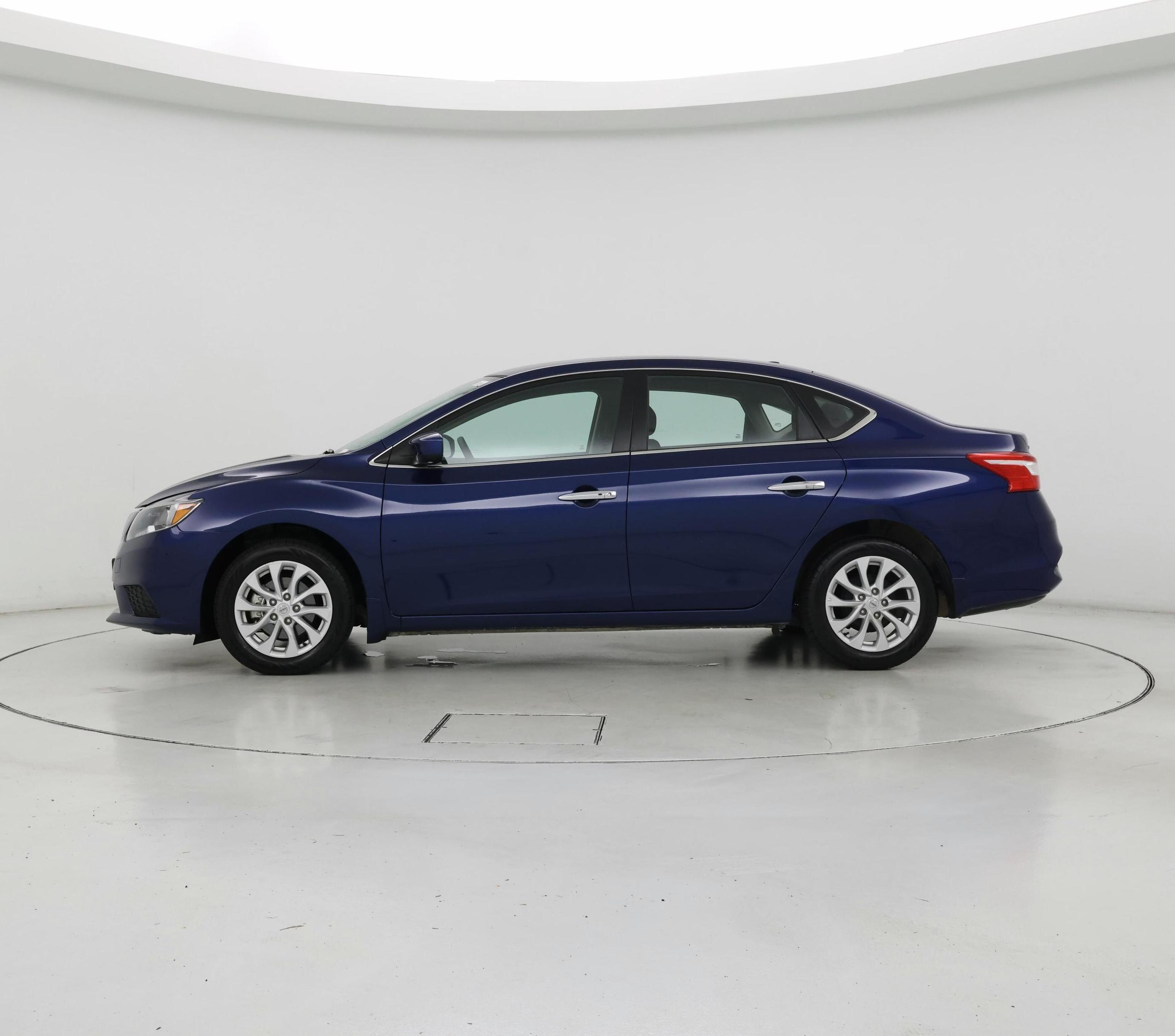 Thumbnail: 2019 Nissan Sentra - 3