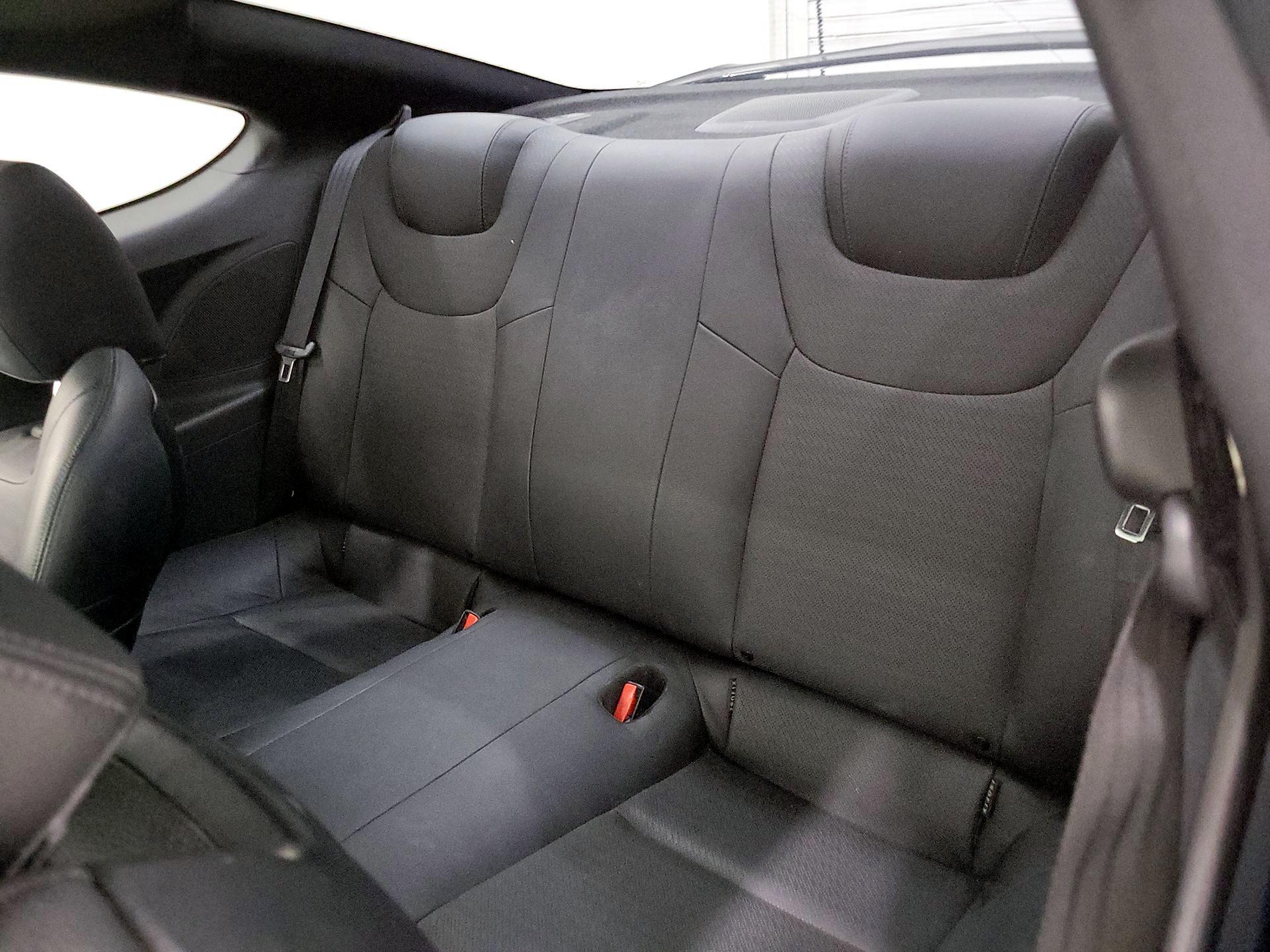 Thumbnail: 2015 Hyundai Genesis - 20