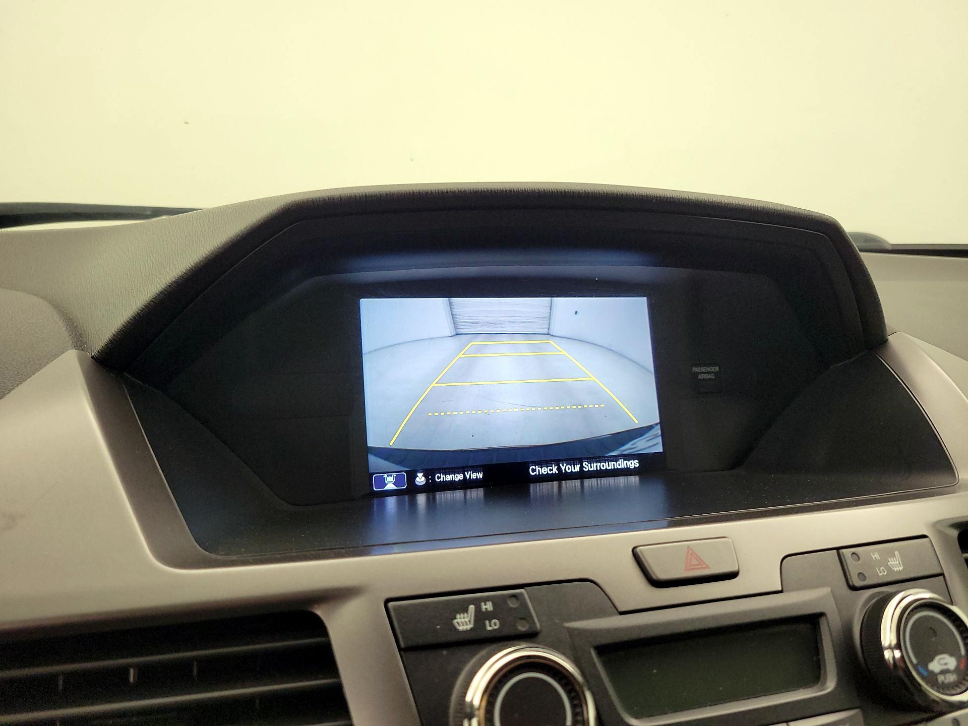 Thumbnail: 2015 Honda Odyssey - 14
