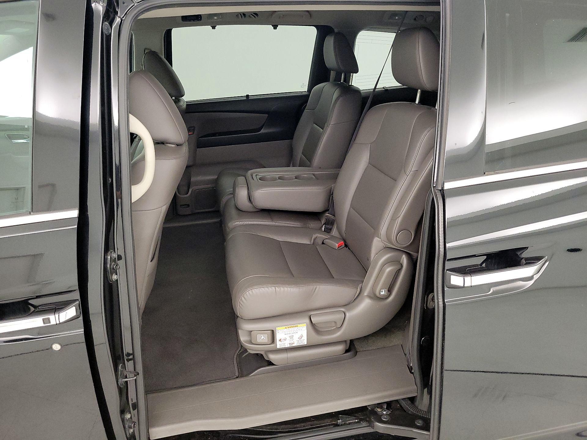 Thumbnail: 2015 Honda Odyssey - 20