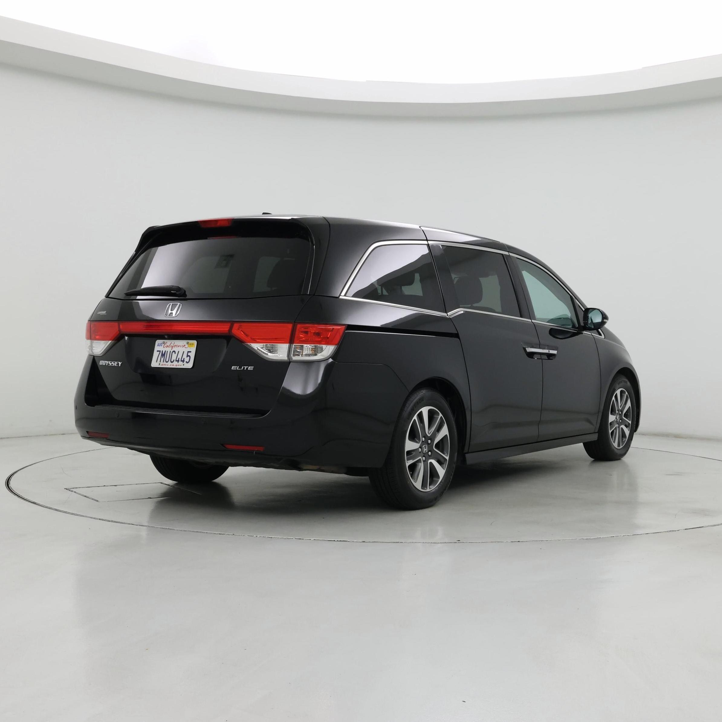 Thumbnail: 2015 Honda Odyssey - 8