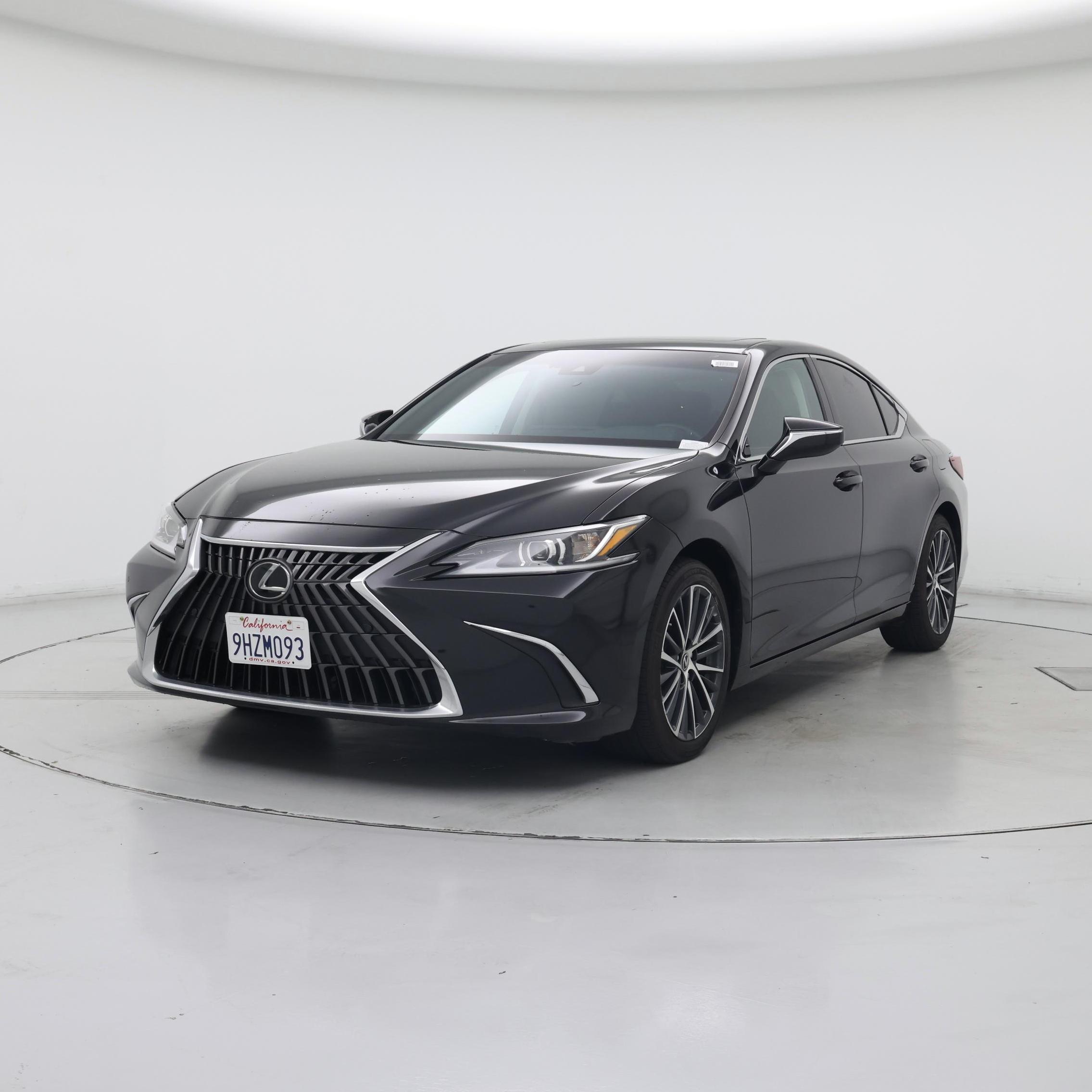 Thumbnail: 2024 Lexus ES - 4