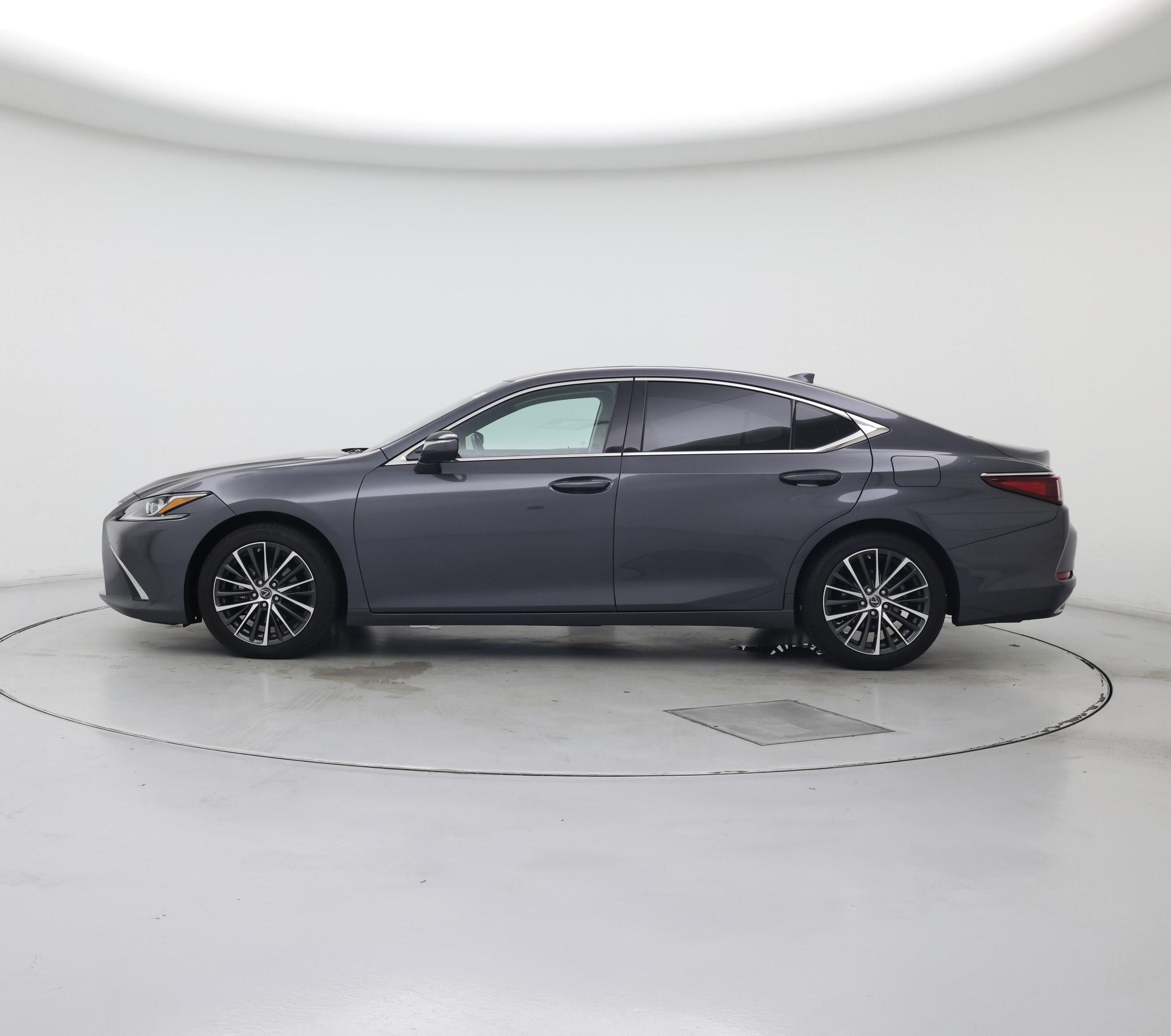 Thumbnail: 2023 Lexus ES - 3