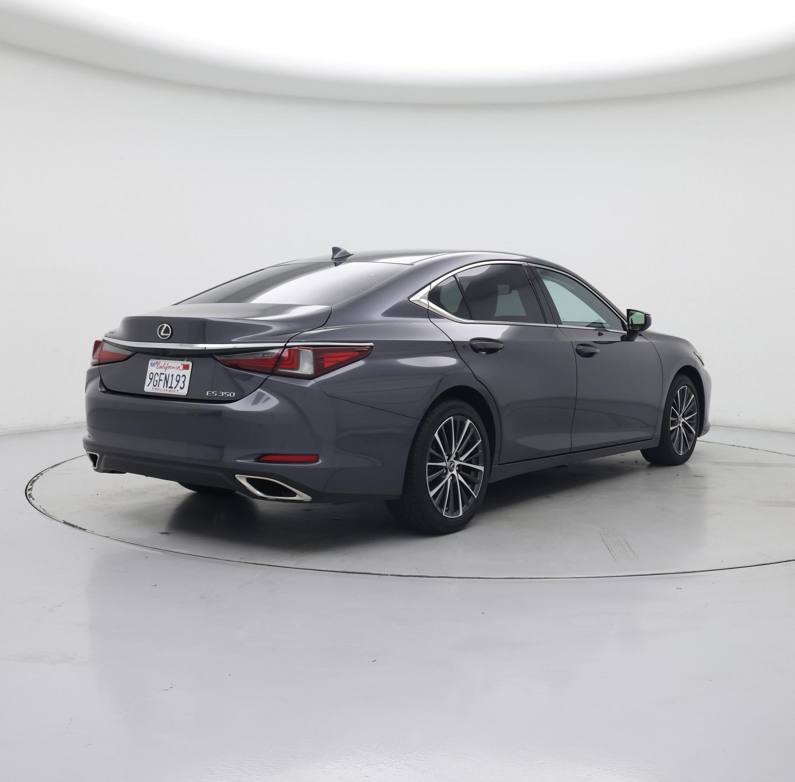 Thumbnail: 2023 Lexus ES - 8