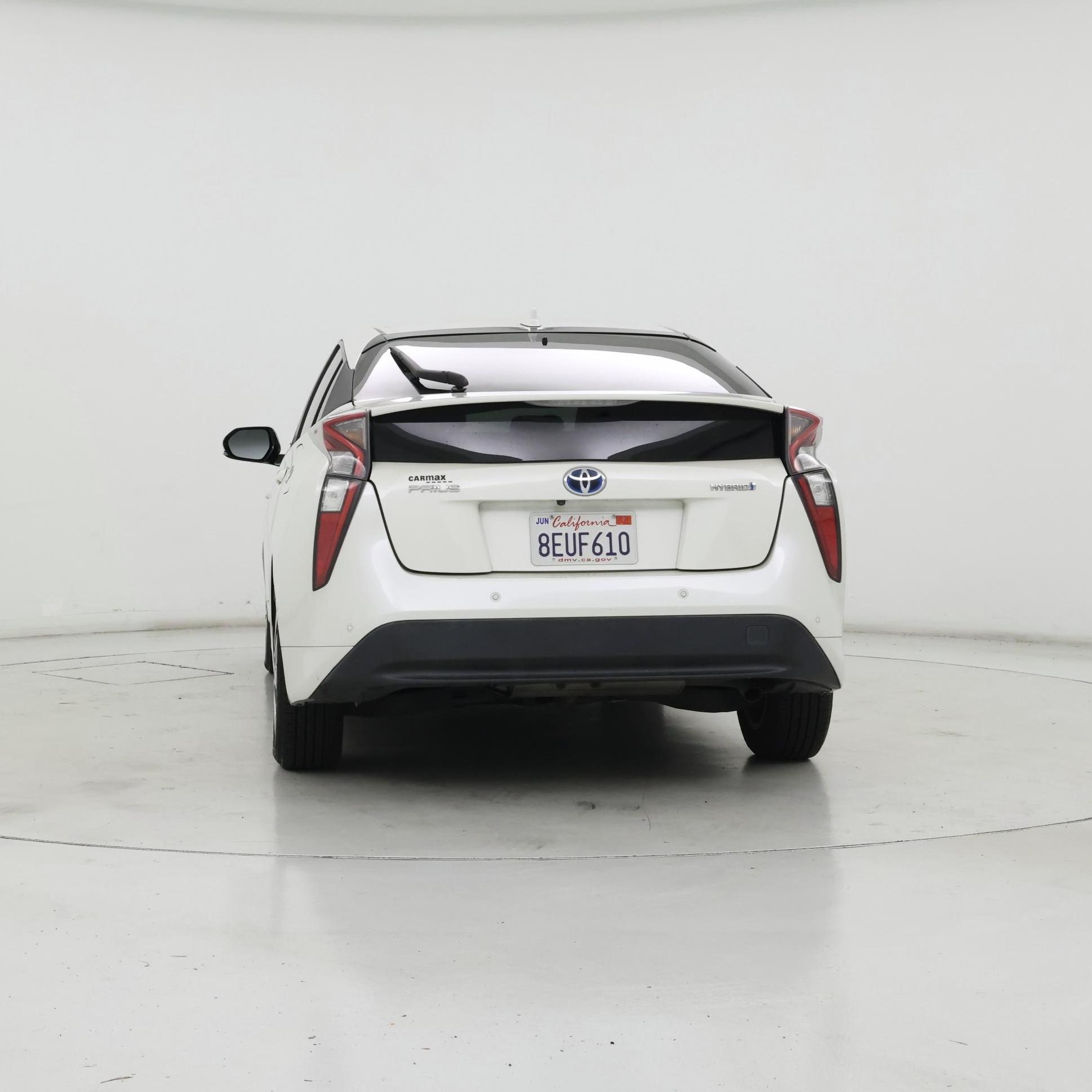 Thumbnail: 2018 Toyota Prius - 6