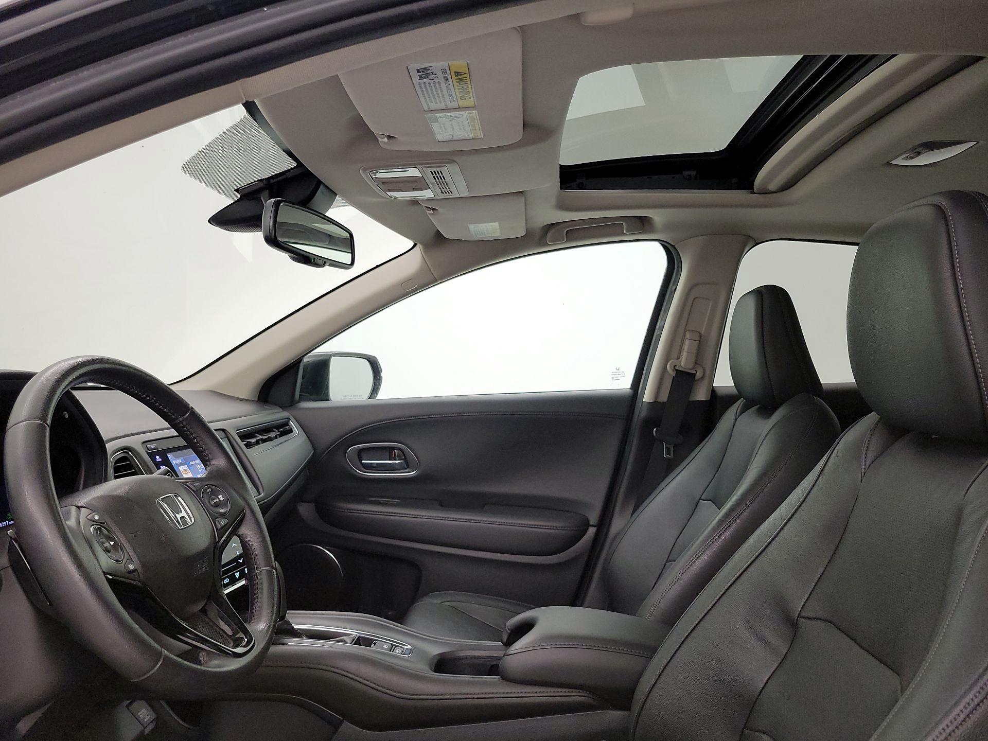 Thumbnail: 2019 Honda HR-V - 19