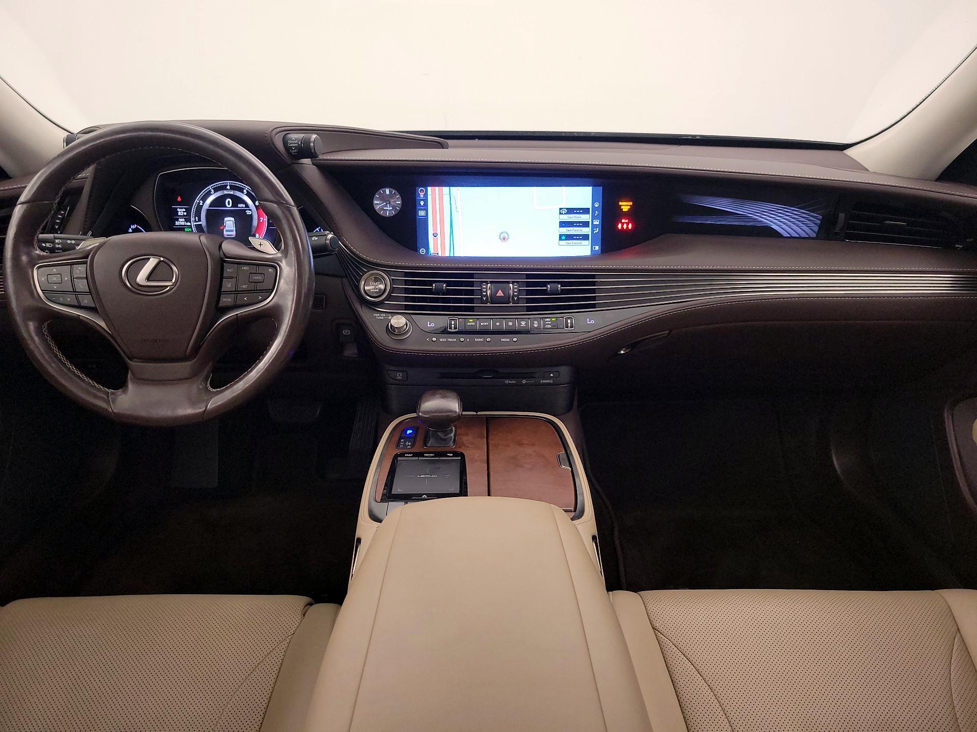 Thumbnail: 2018 Lexus LS - 9