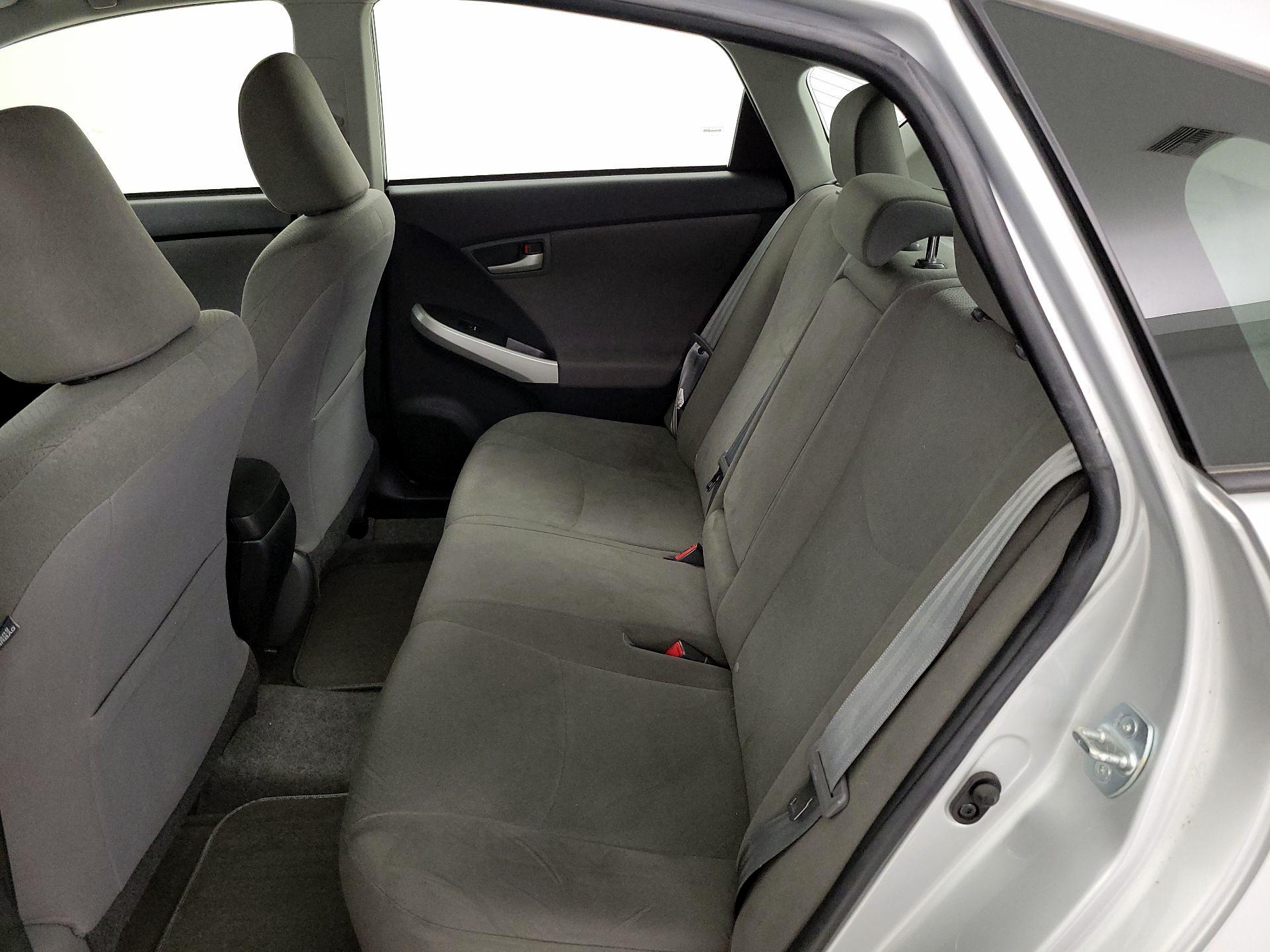 Thumbnail: 2015 Toyota Prius - 20