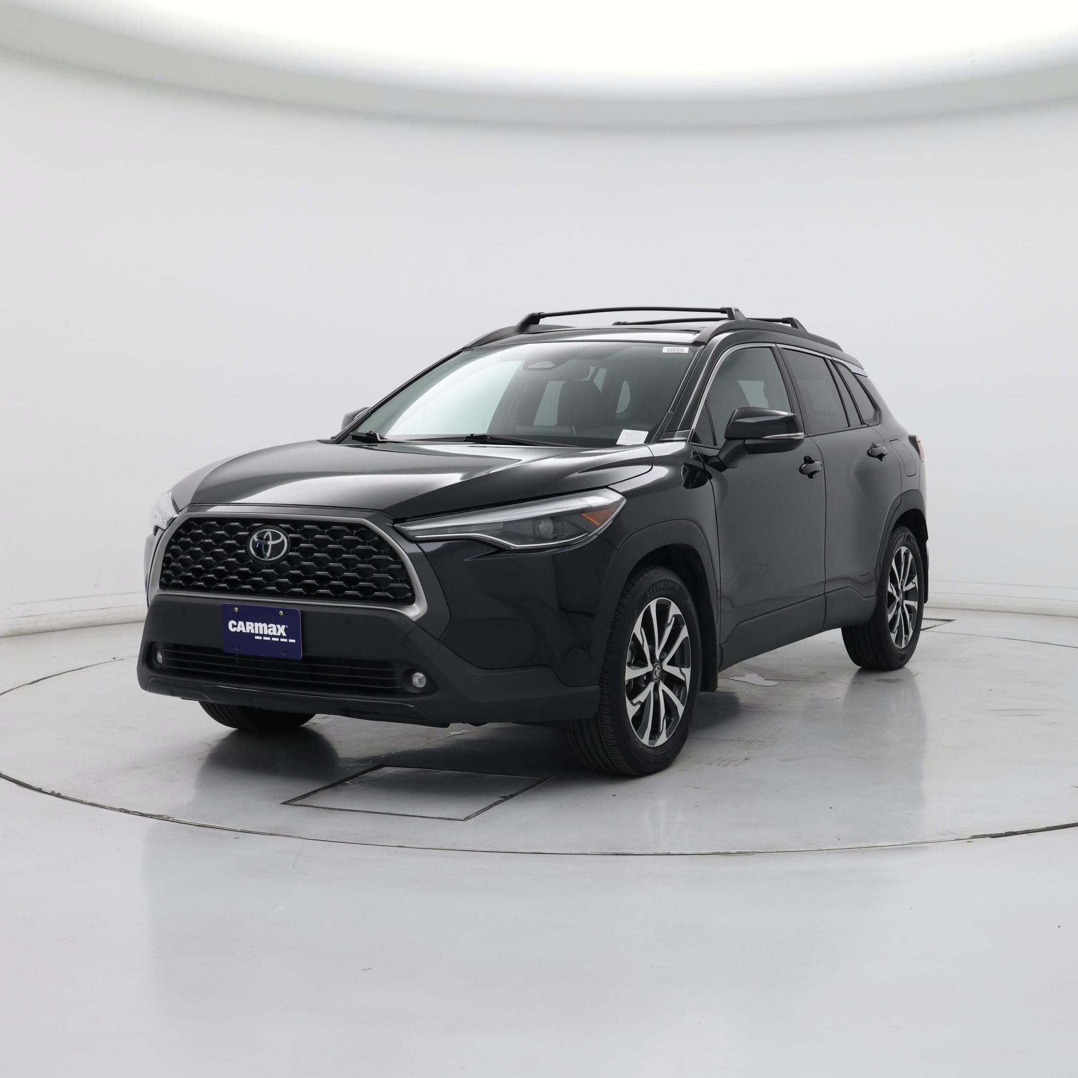 Thumbnail: 2023 Toyota Corolla Cross - 4