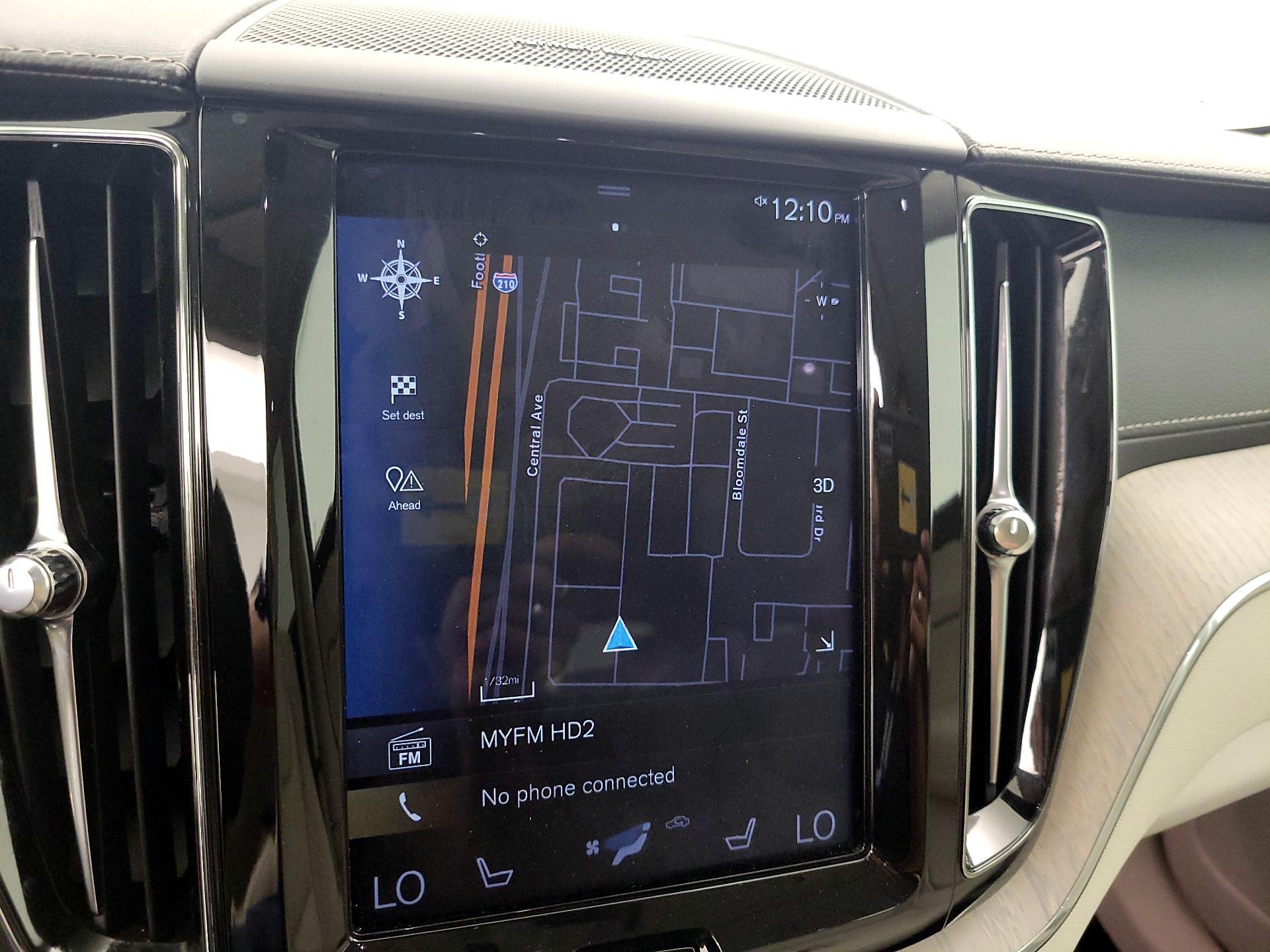Thumbnail: 2019 Volvo XC60 - 14