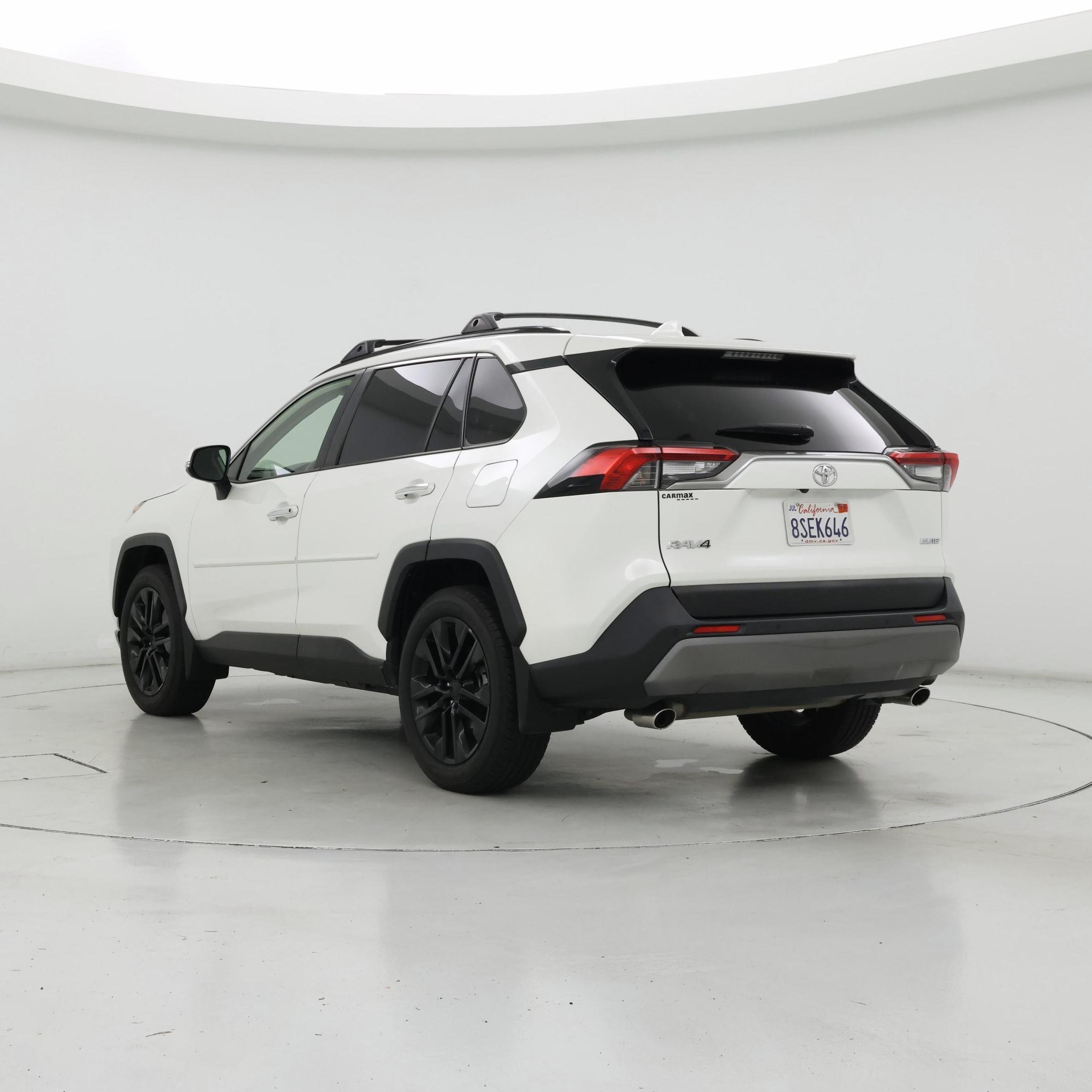 Thumbnail: 2020 Toyota RAV4 - 2