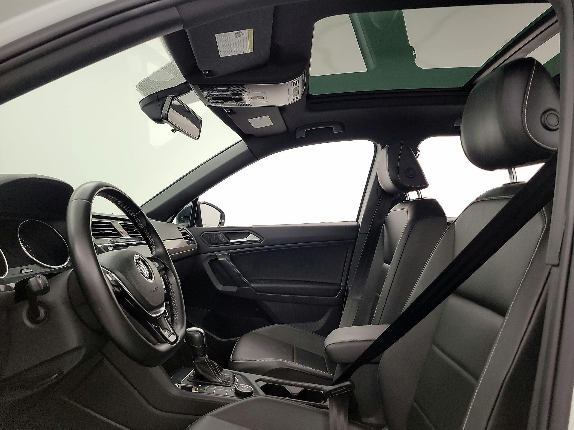 Thumbnail: 2021 Volkswagen Tiguan - 19