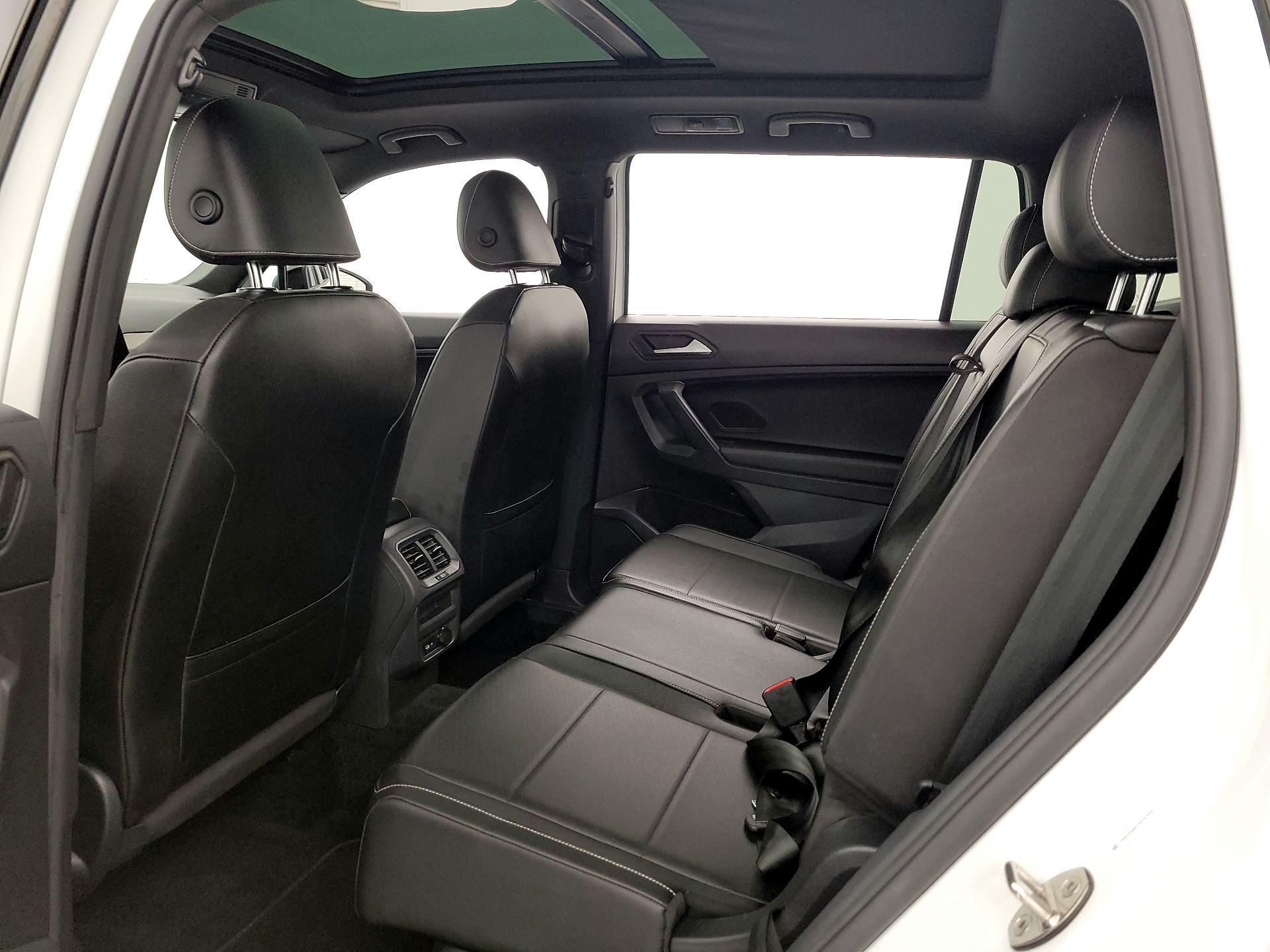 Thumbnail: 2021 Volkswagen Tiguan - 20