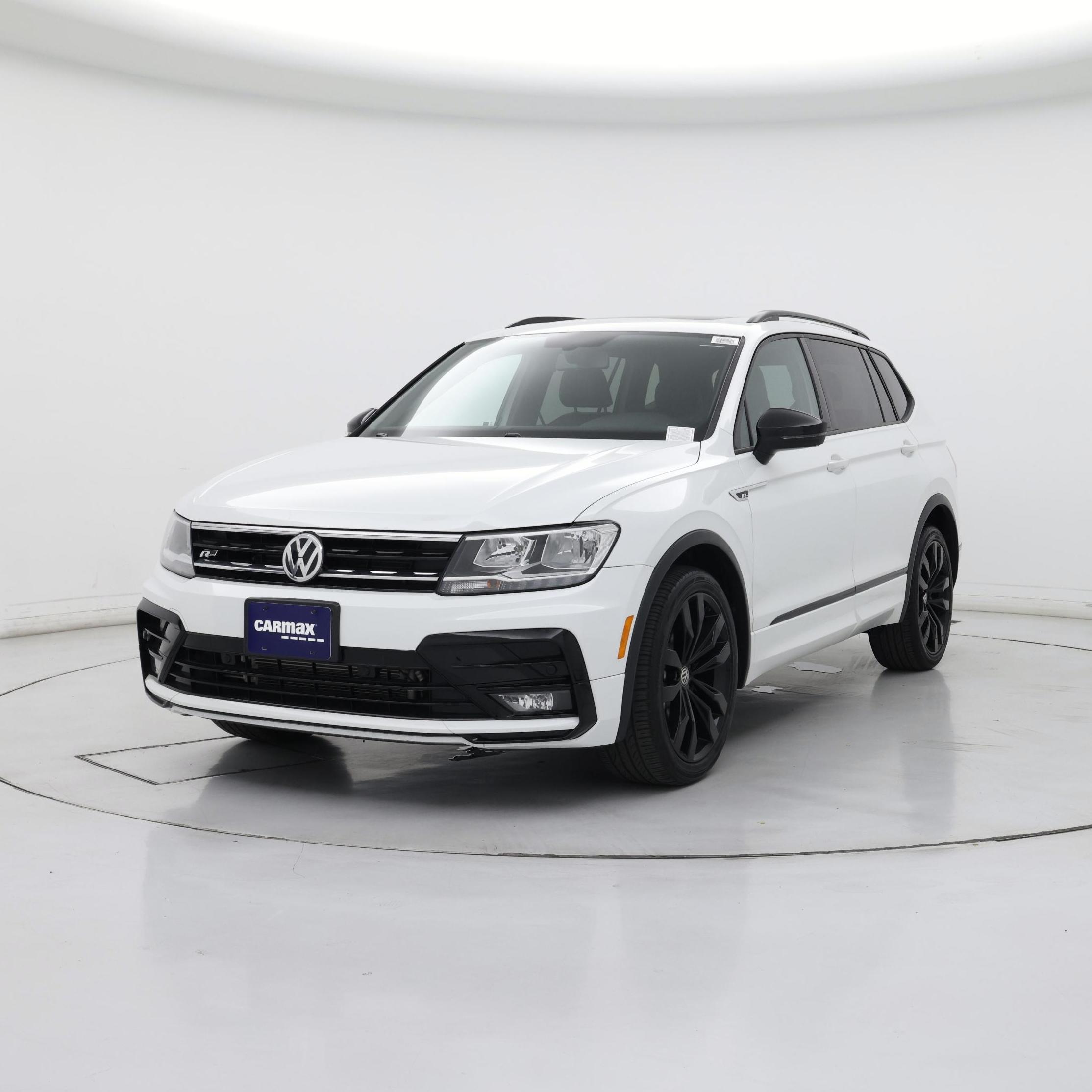 Thumbnail: 2021 Volkswagen Tiguan - 4