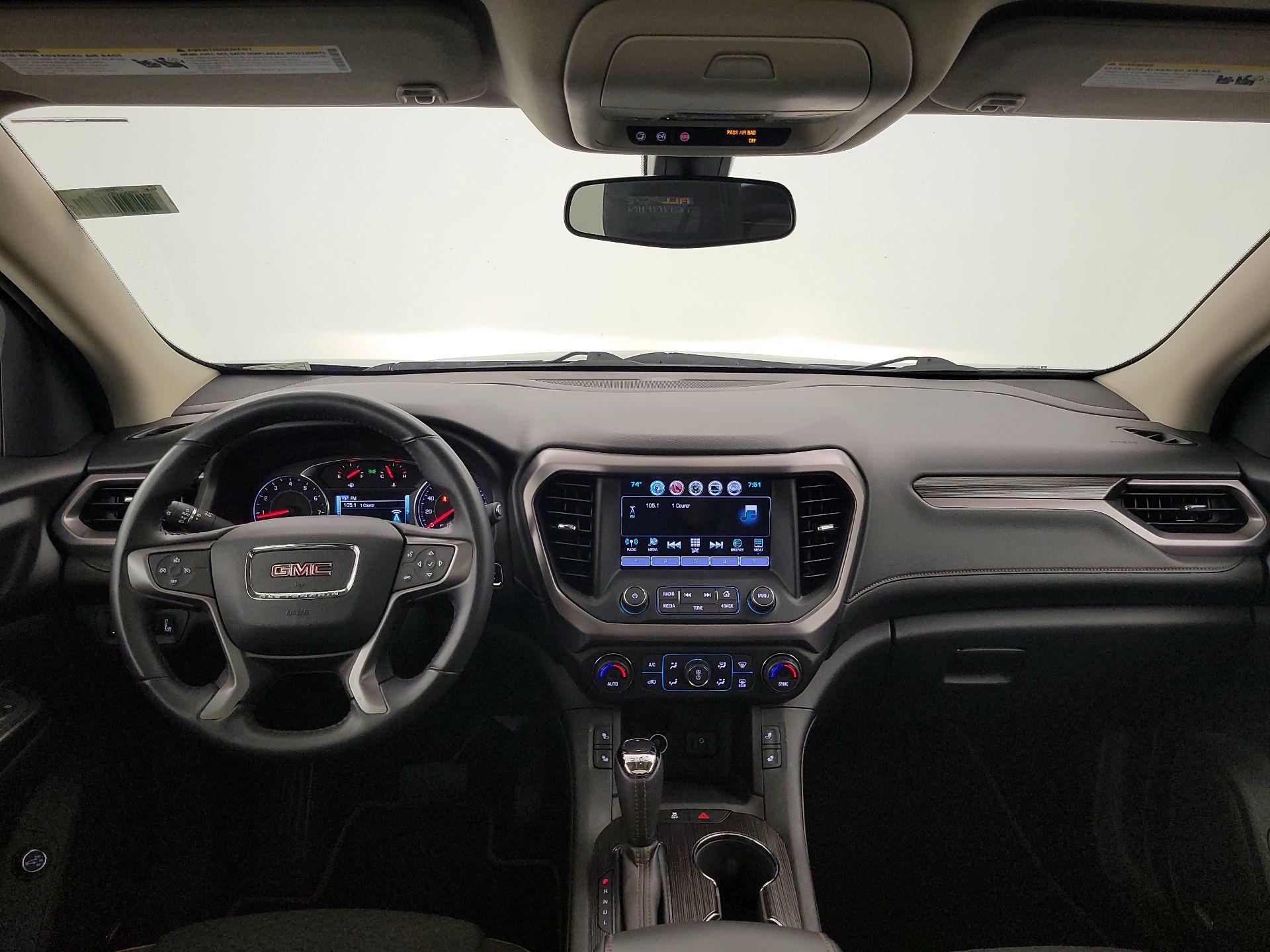 Thumbnail: 2017 GMC Acadia - 9