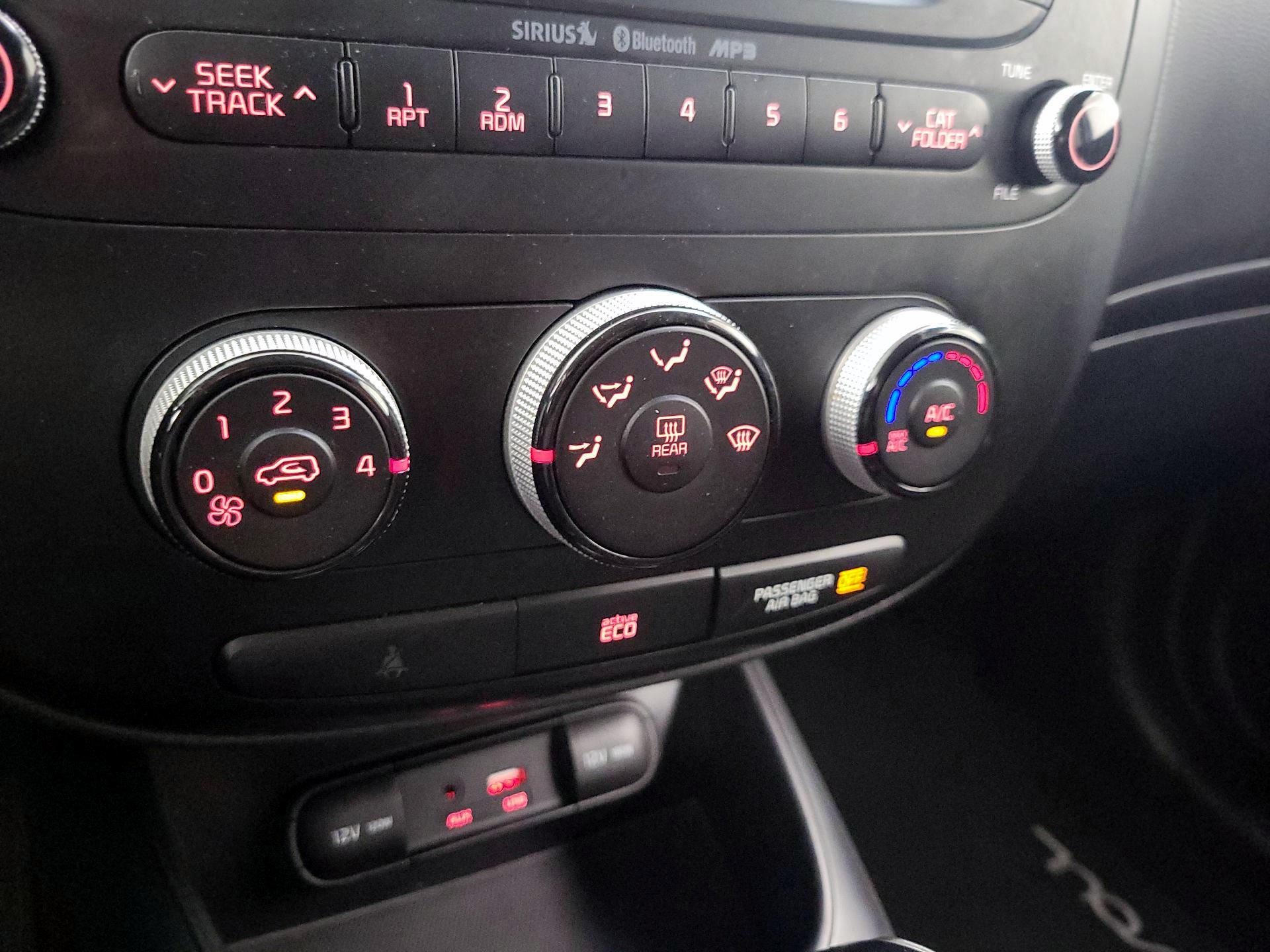 Thumbnail: 2016 Kia Soul - 15