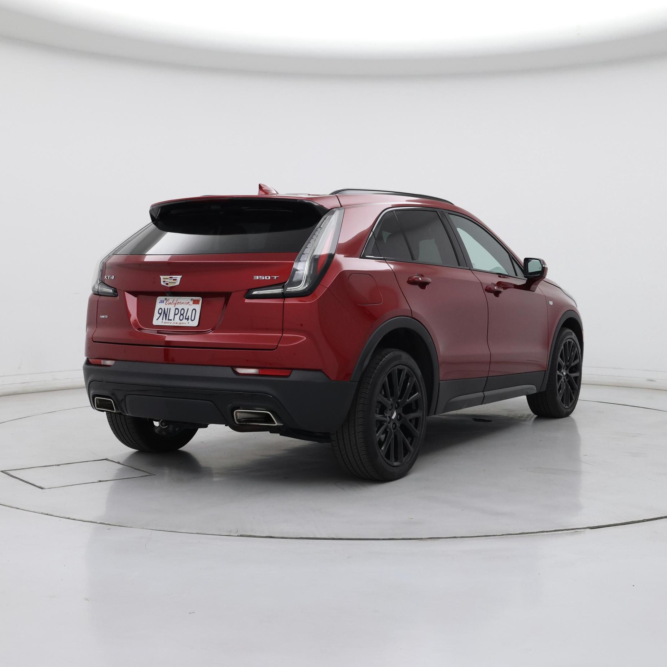 Thumbnail: 2023 Cadillac XT4 - 8