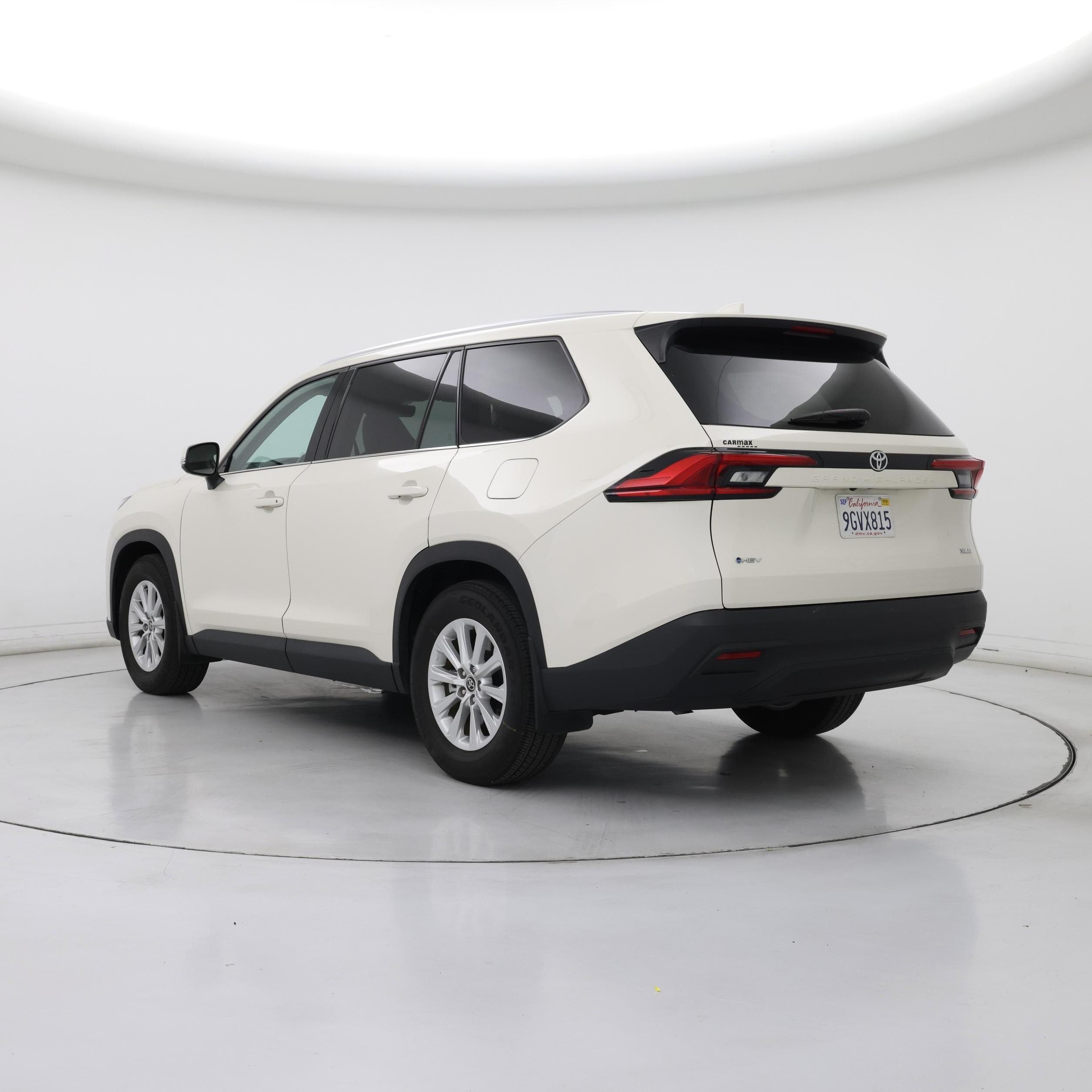 Thumbnail: 2024 Toyota Grand Highlander - 2