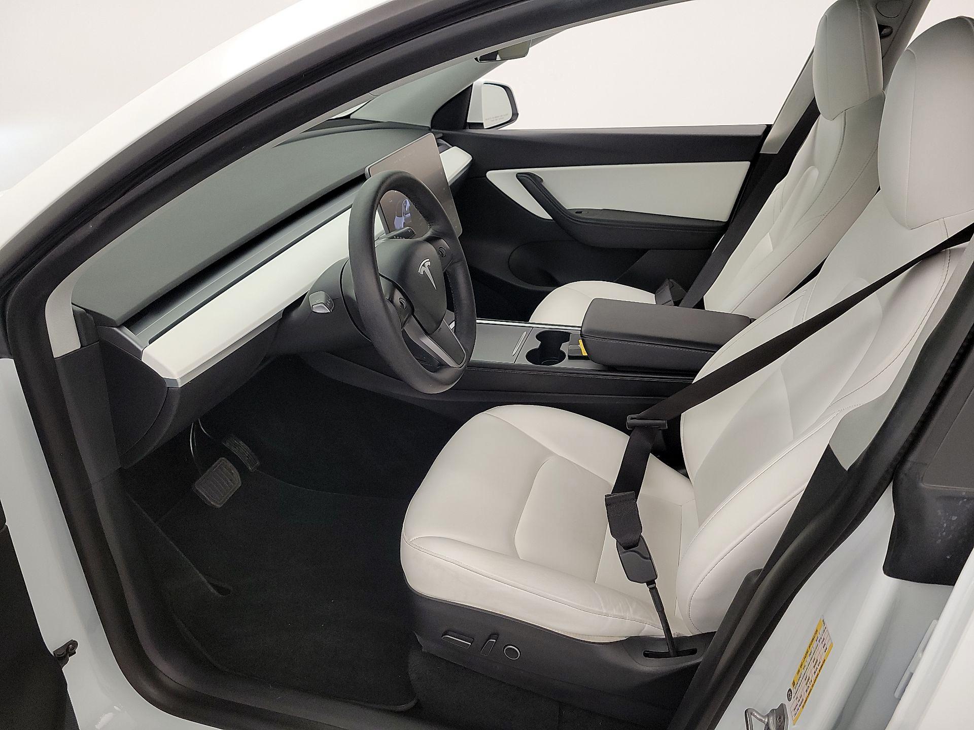 Thumbnail: 2021 Tesla Model Y - 11