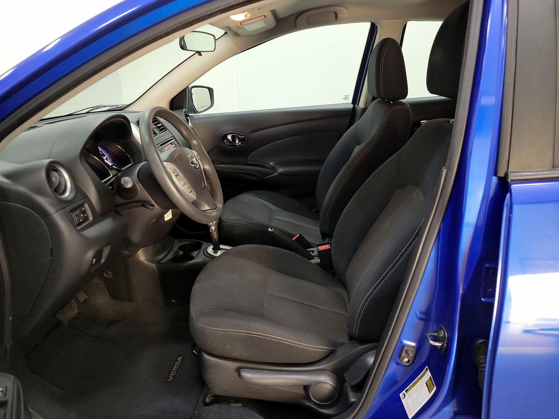 Thumbnail: 2015 Nissan Versa - 11