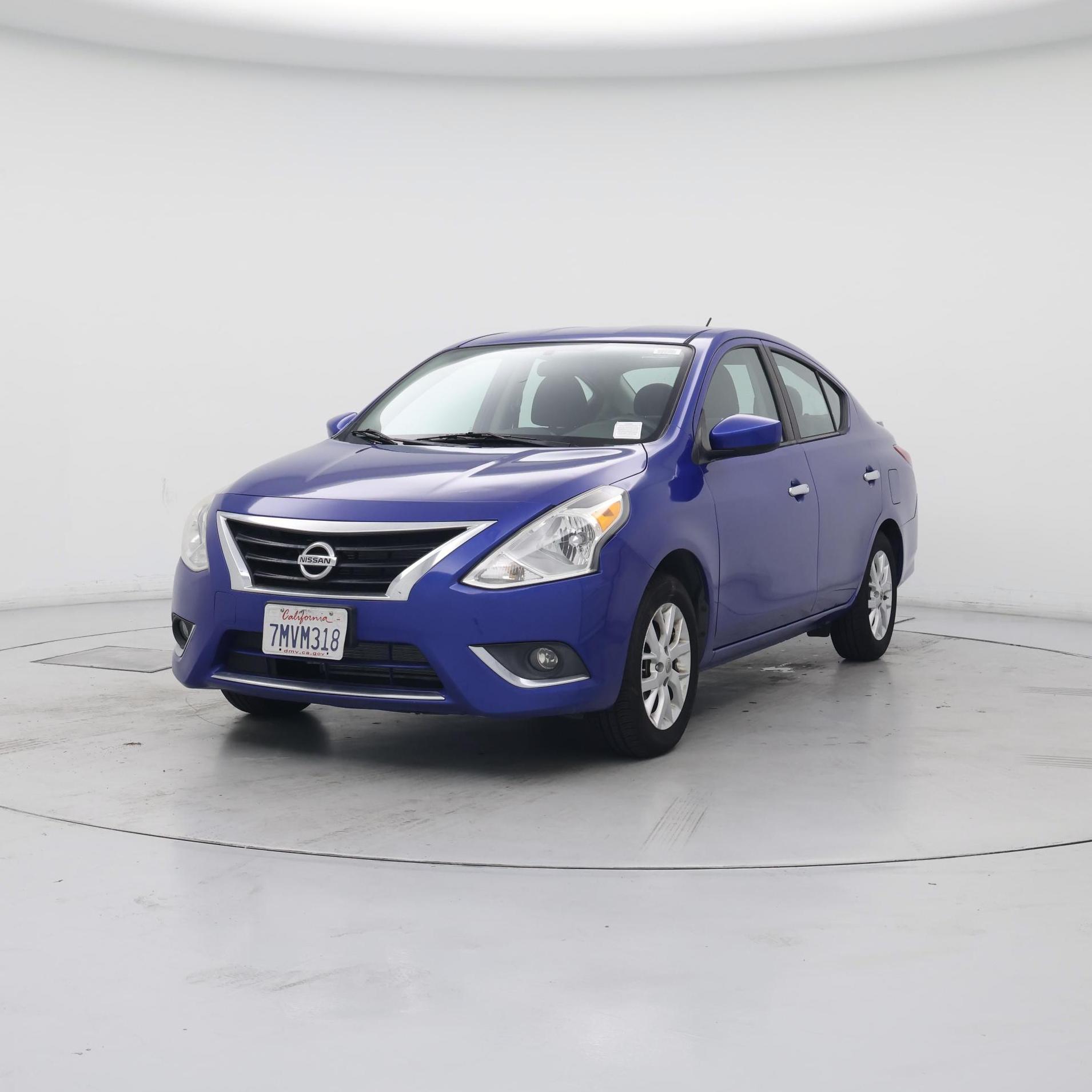 Thumbnail: 2015 Nissan Versa - 4