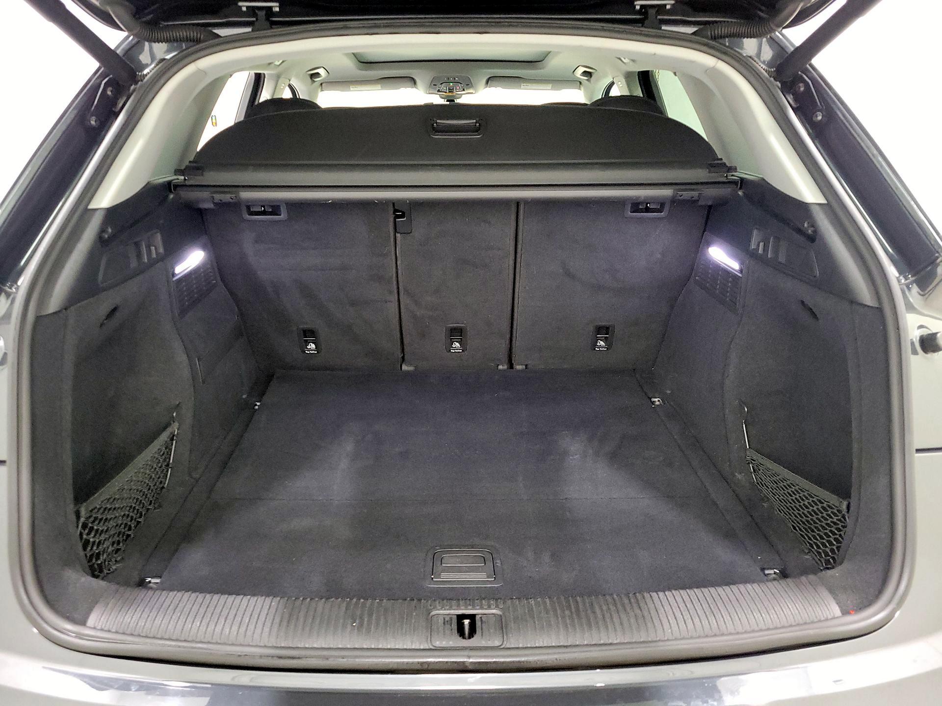 Thumbnail: 2019 Audi Q5 - 20