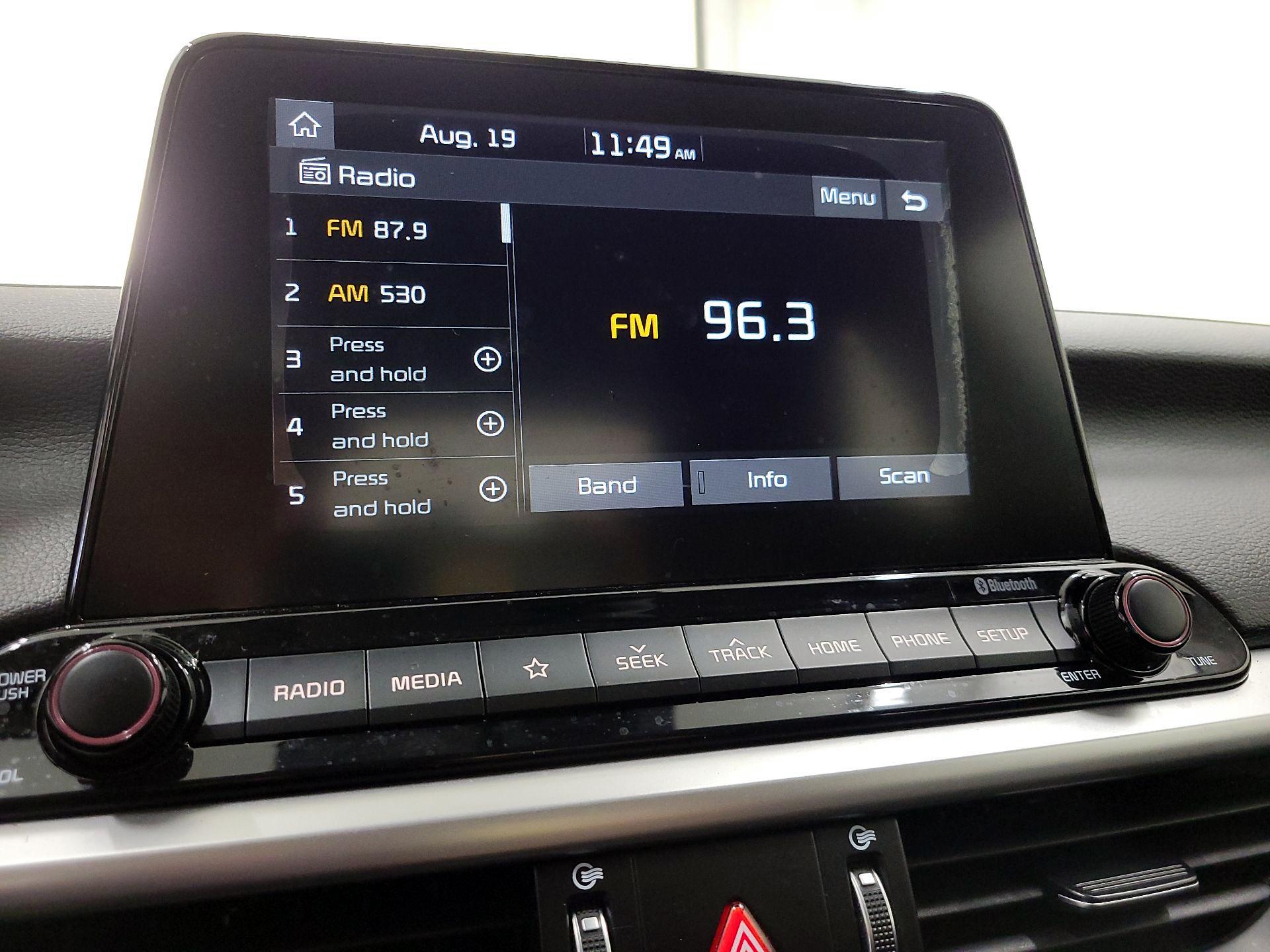 Thumbnail: 2019 Kia Forte - 15