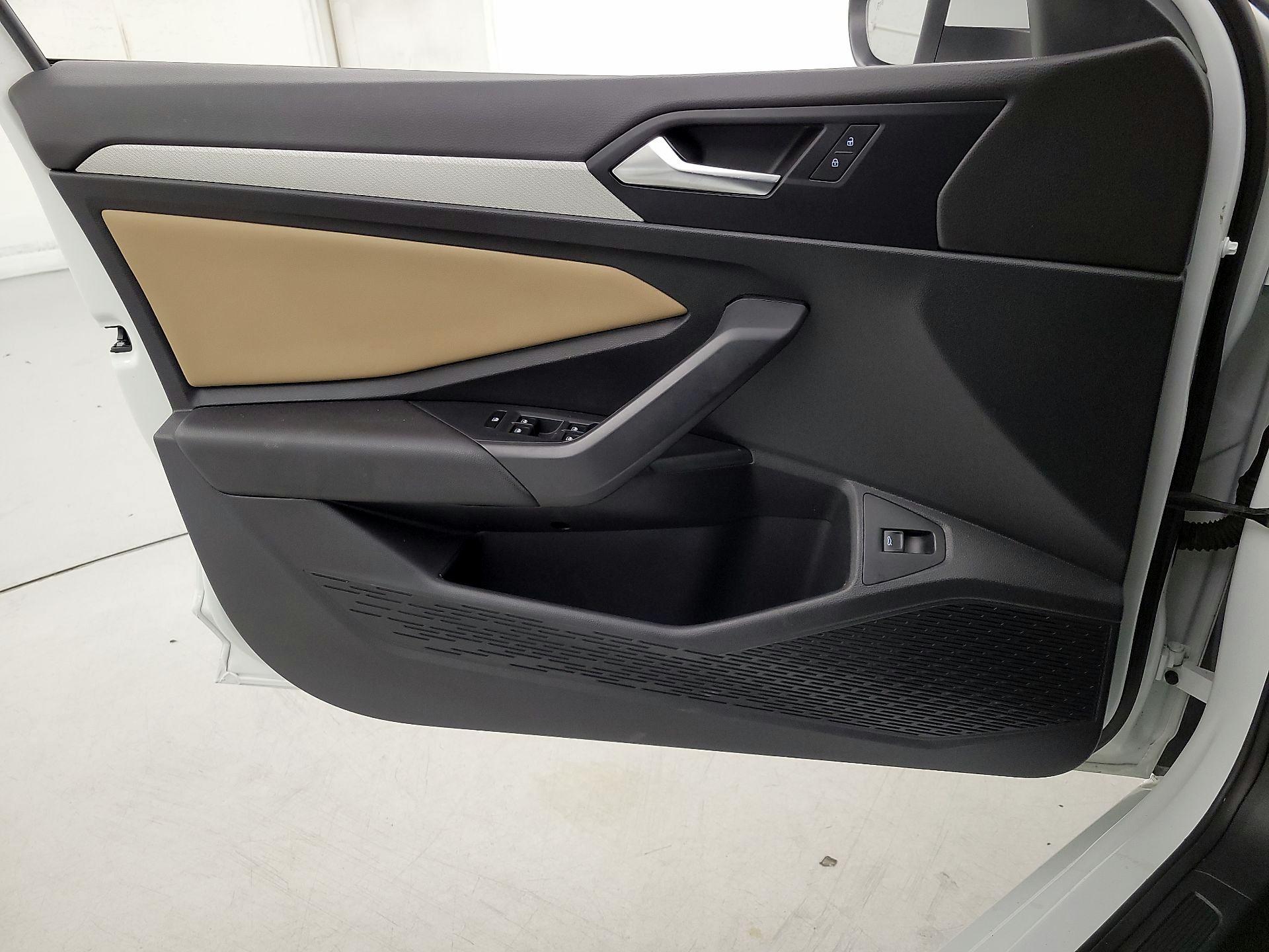 Thumbnail: 2020 Volkswagen Jetta - 12