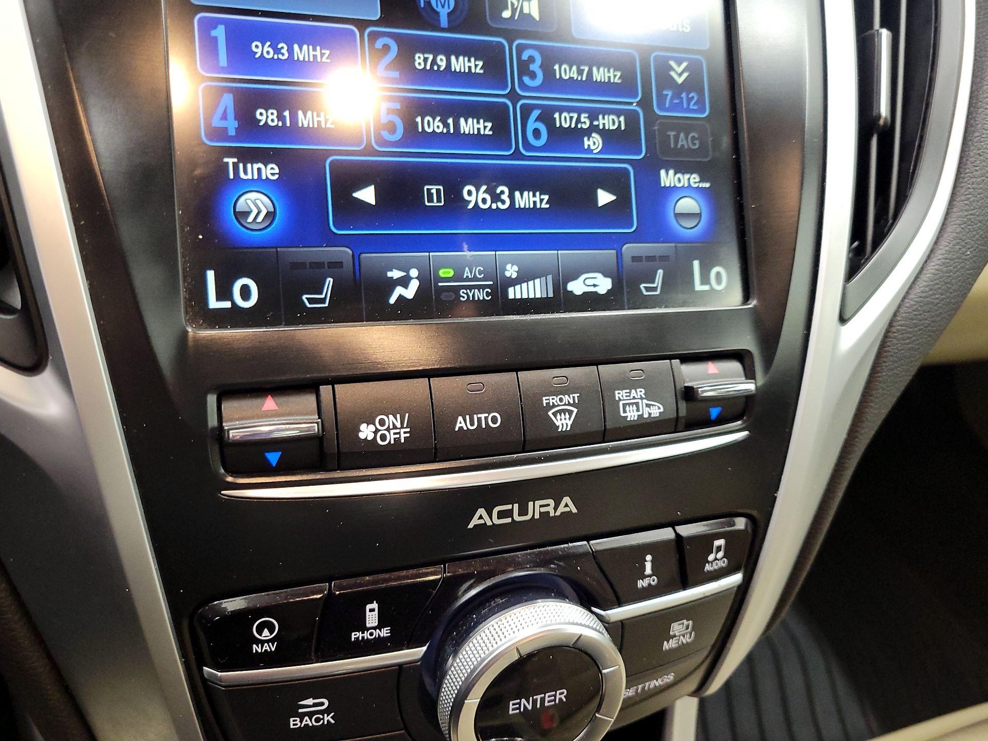 Thumbnail: 2015 Acura TLX - 17